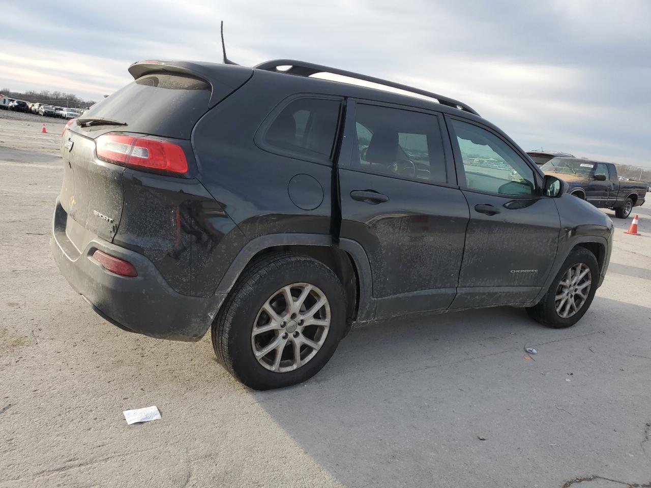 2016 Jeep Grand Cherokee - Image 3