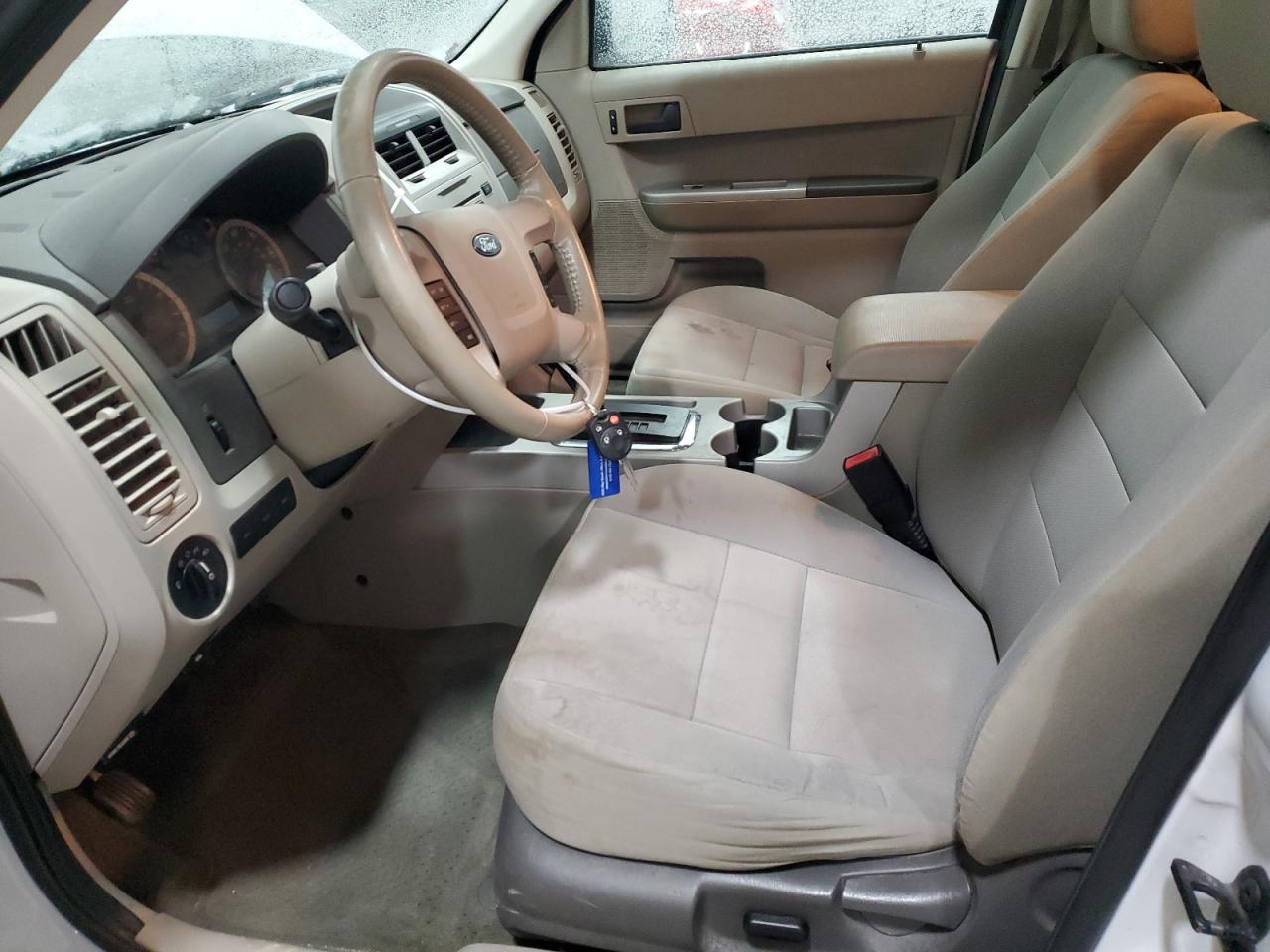 2012 Ford Escape - Image 7