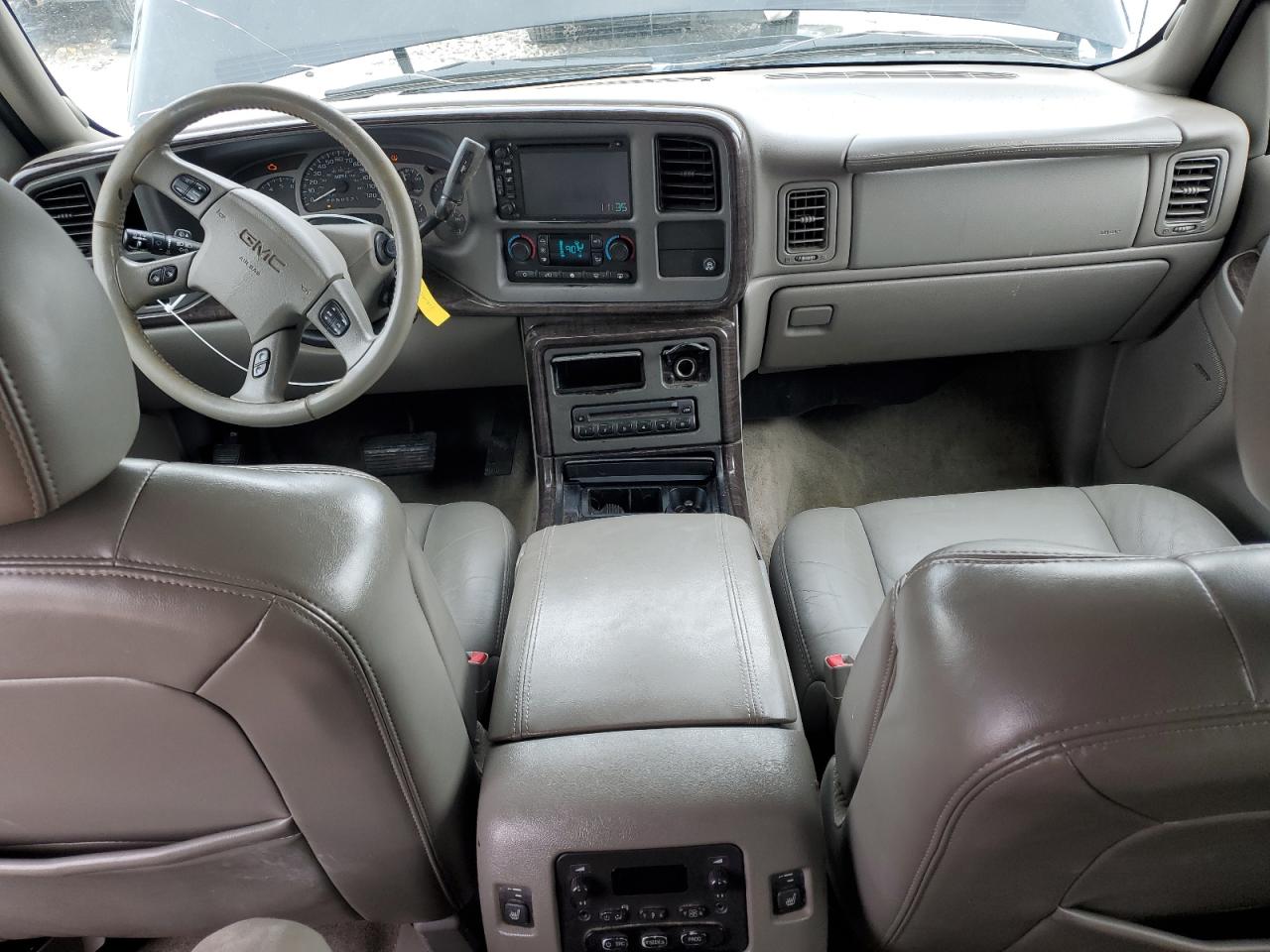2006 GMC Yukon - Image 8