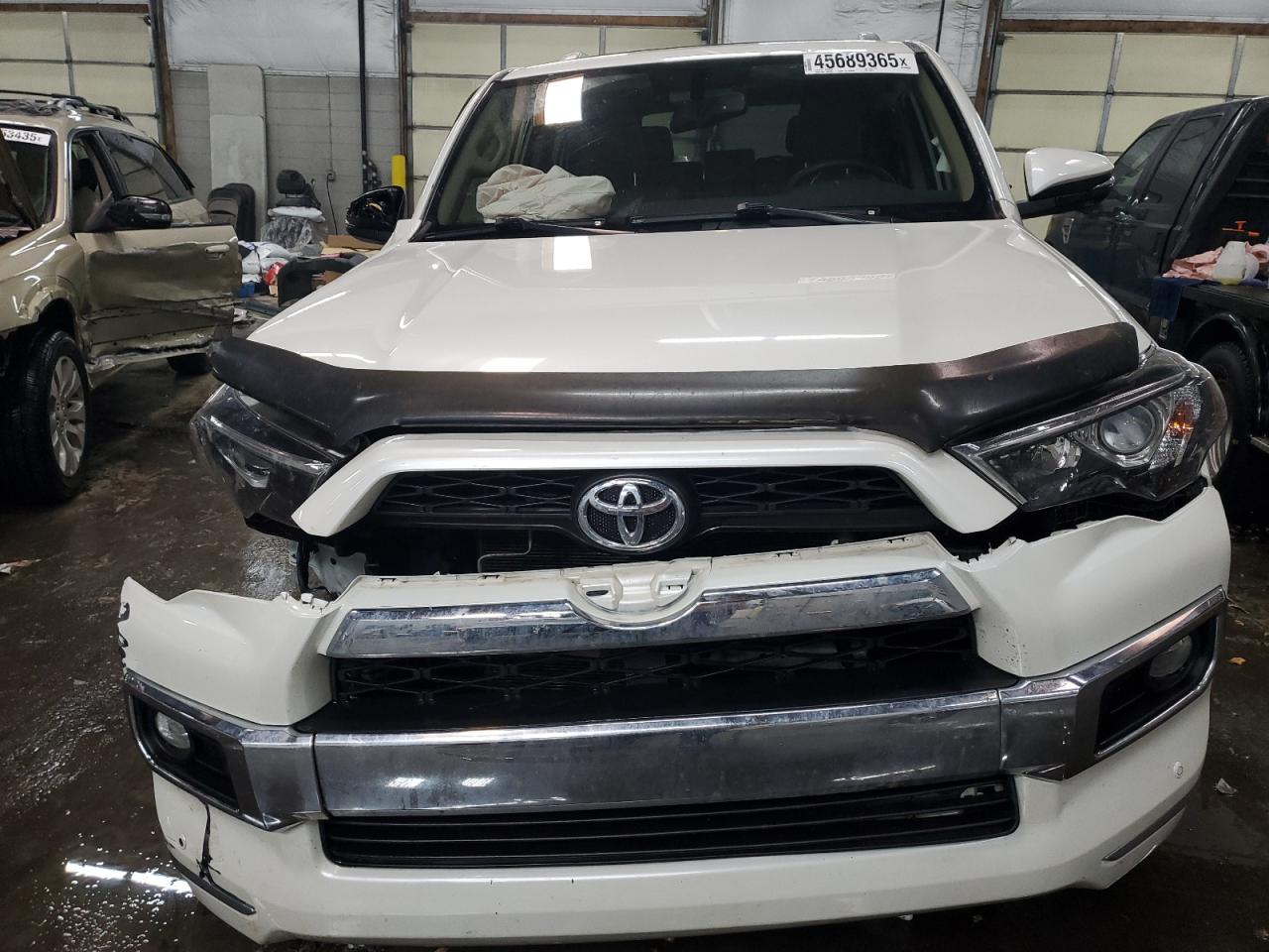 2019 Toyota 4Runner - Image 5