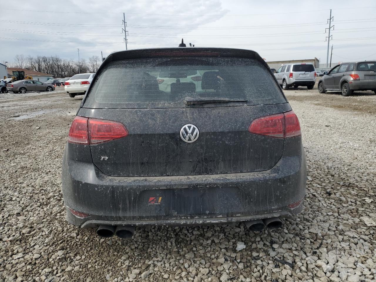 2016 Volkswagen Golf - Image 6