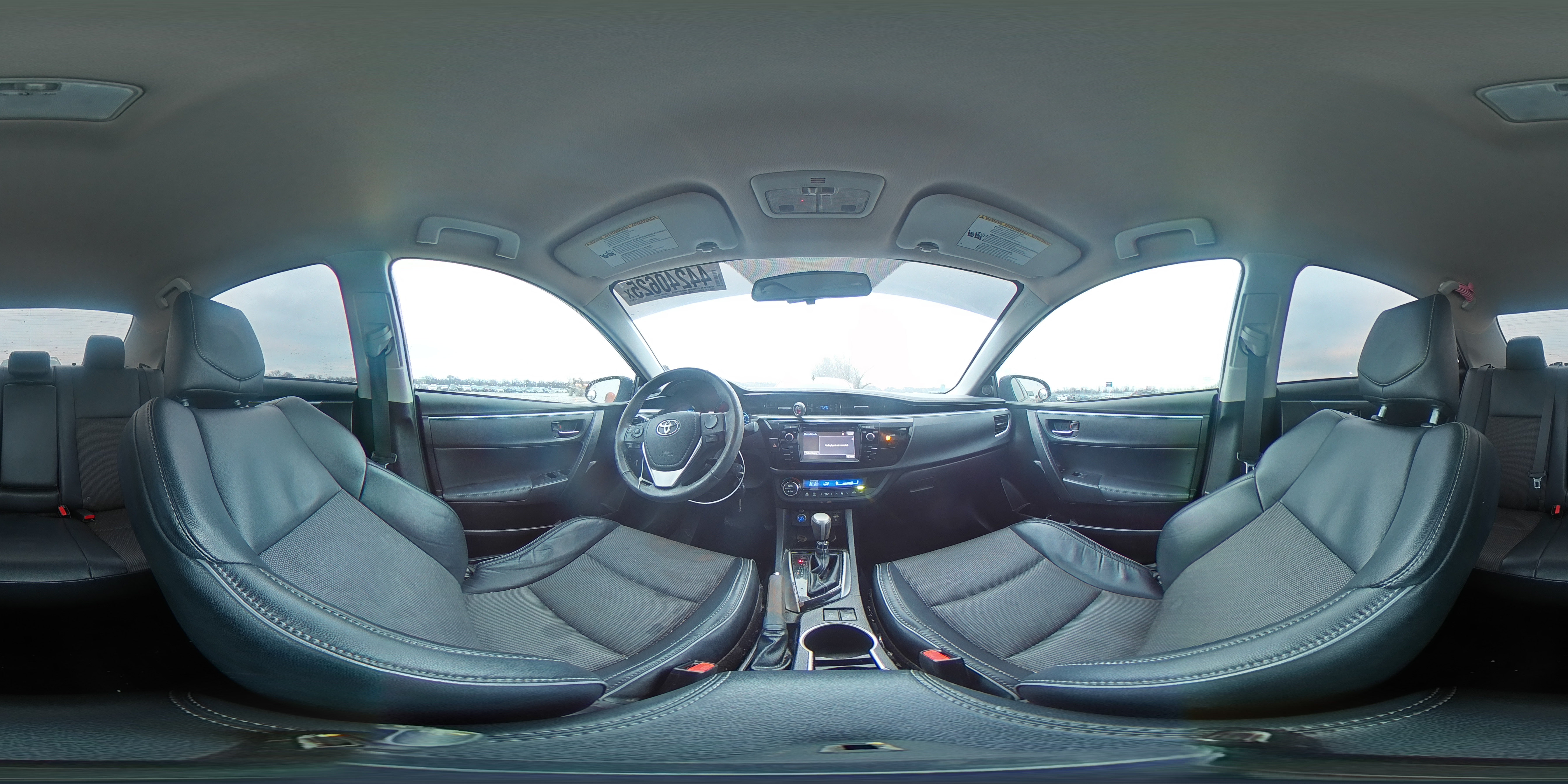 2016 Toyota Corolla - Image 13