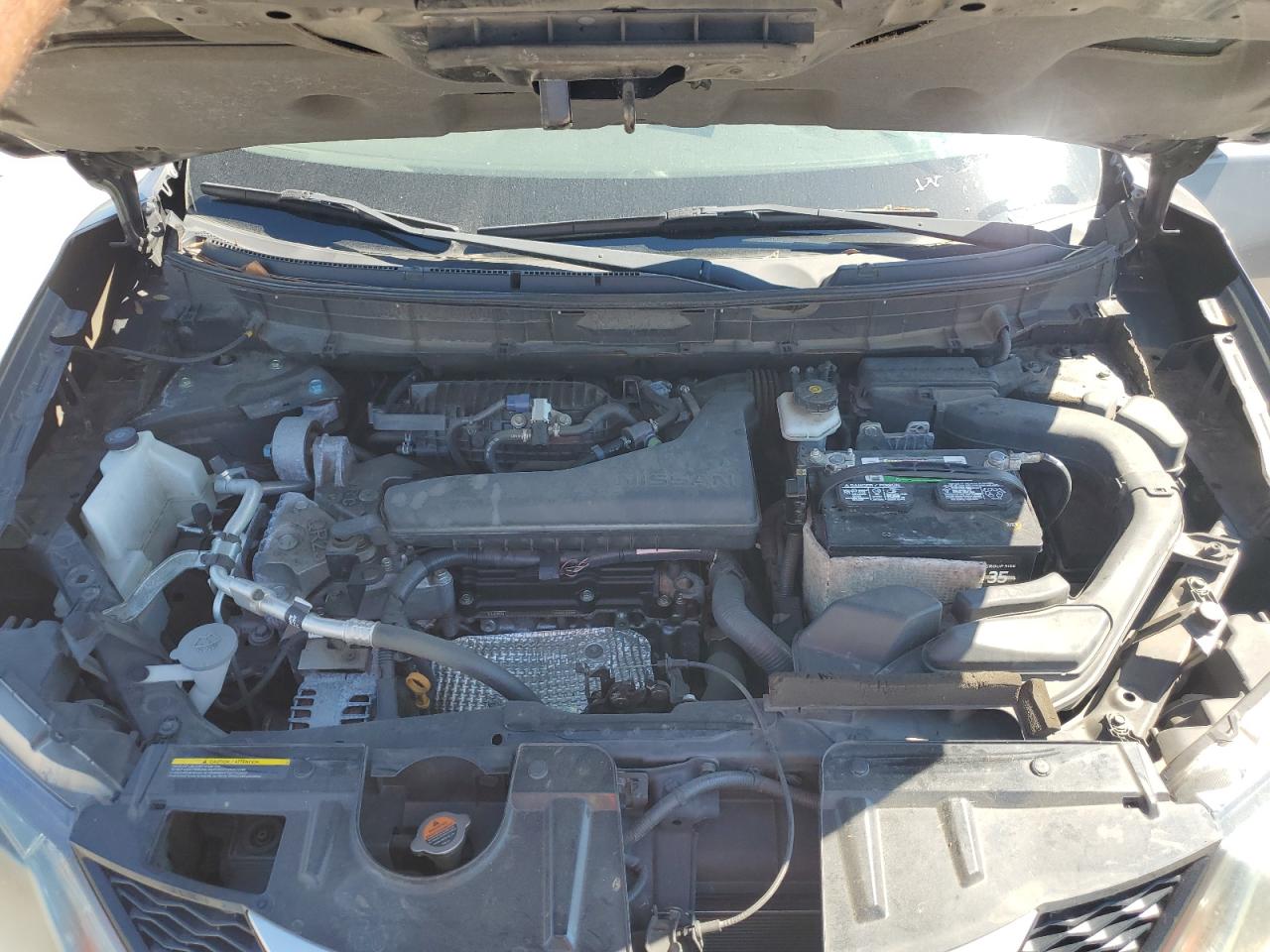 2015 Nissan Rogue - Image 12