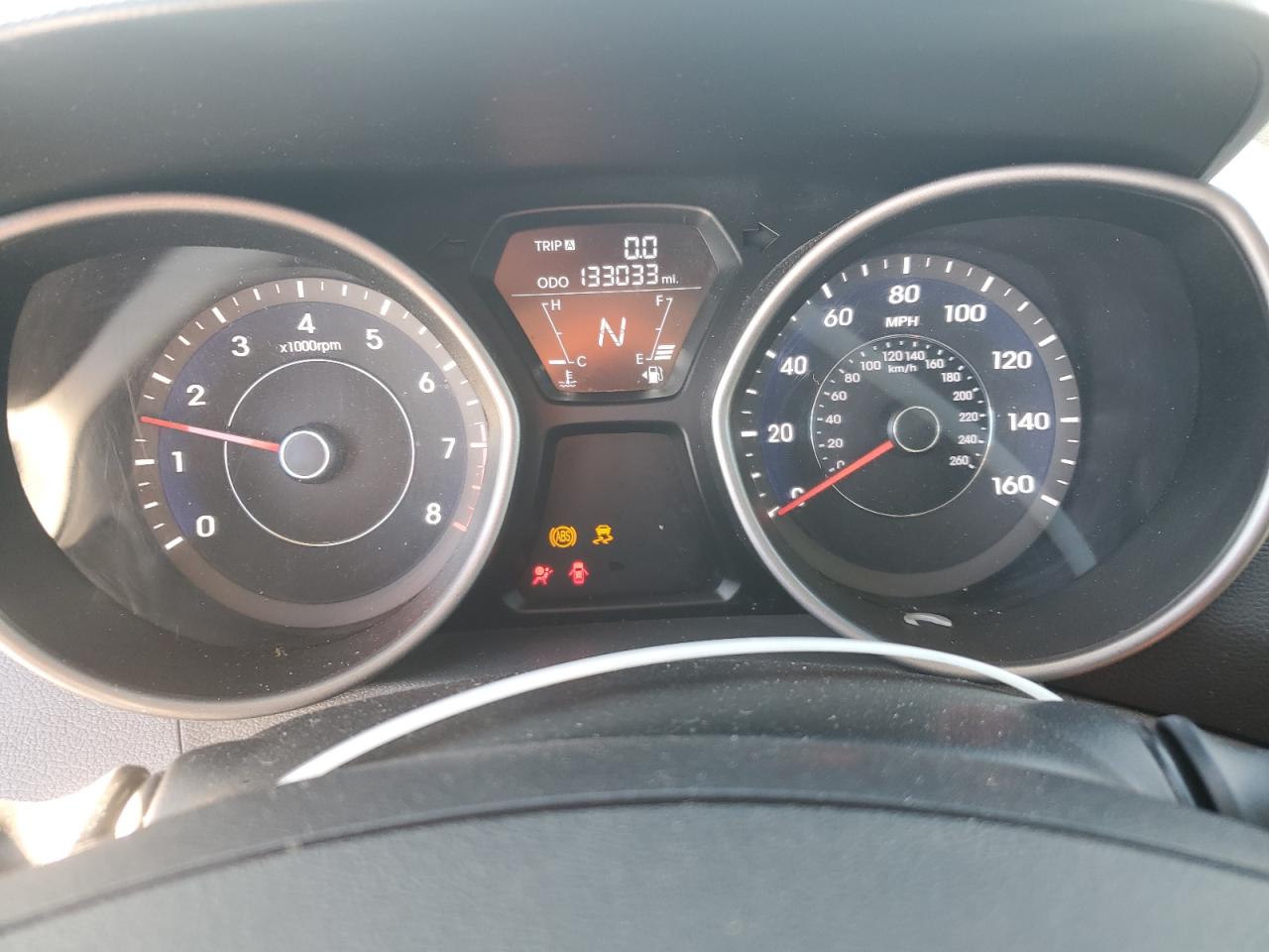 2013 Hyundai Elantra - Image 9