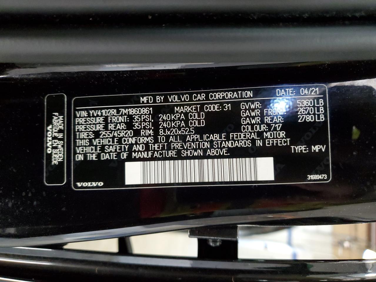2021 Volvo XC60 - Image 13