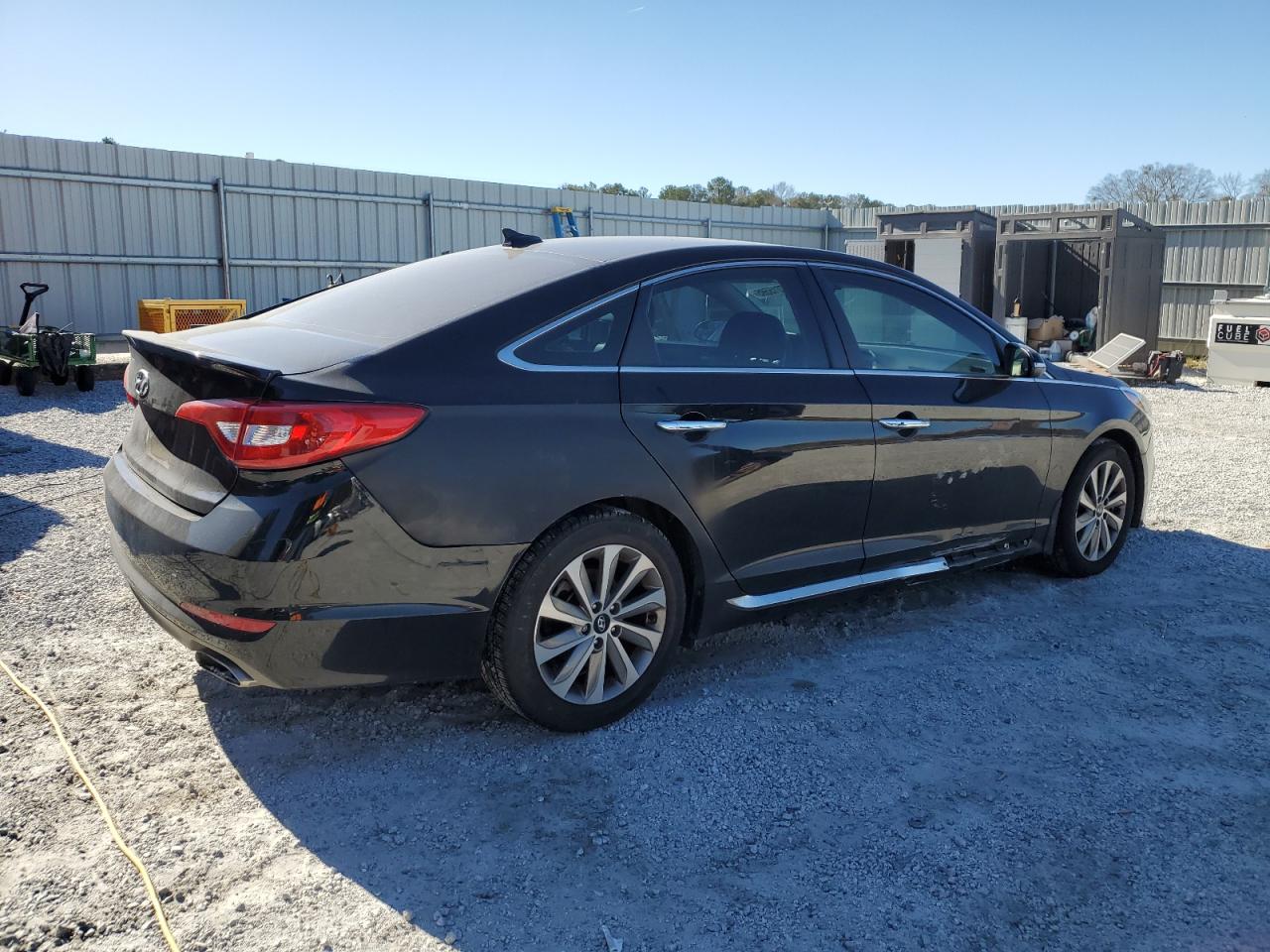 2017 Hyundai Sonata - Image 3