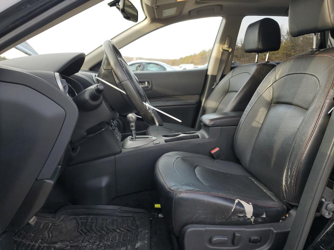 2011 Nissan Rogue - Image 7