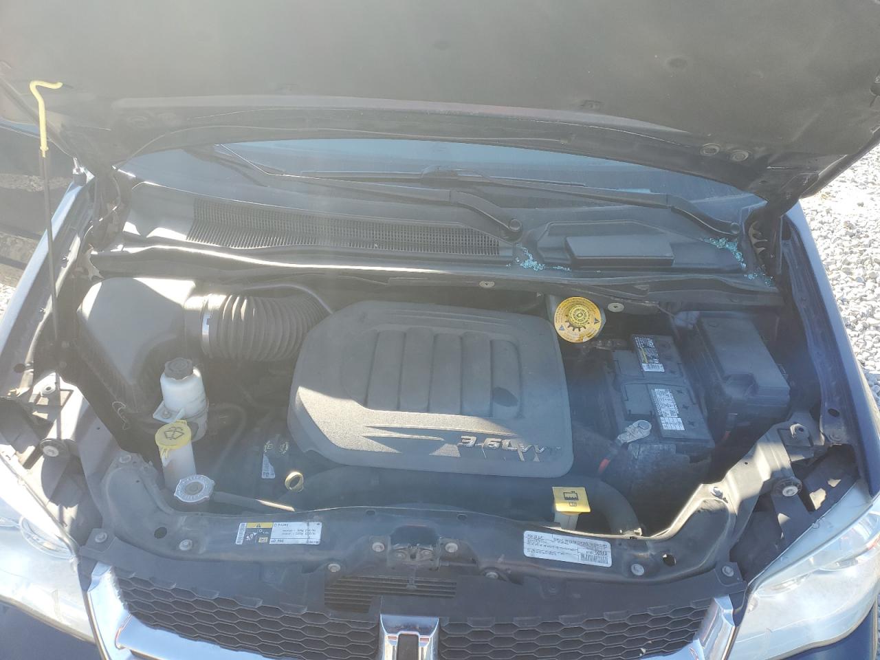 2016 Dodge Caravan - Image 13