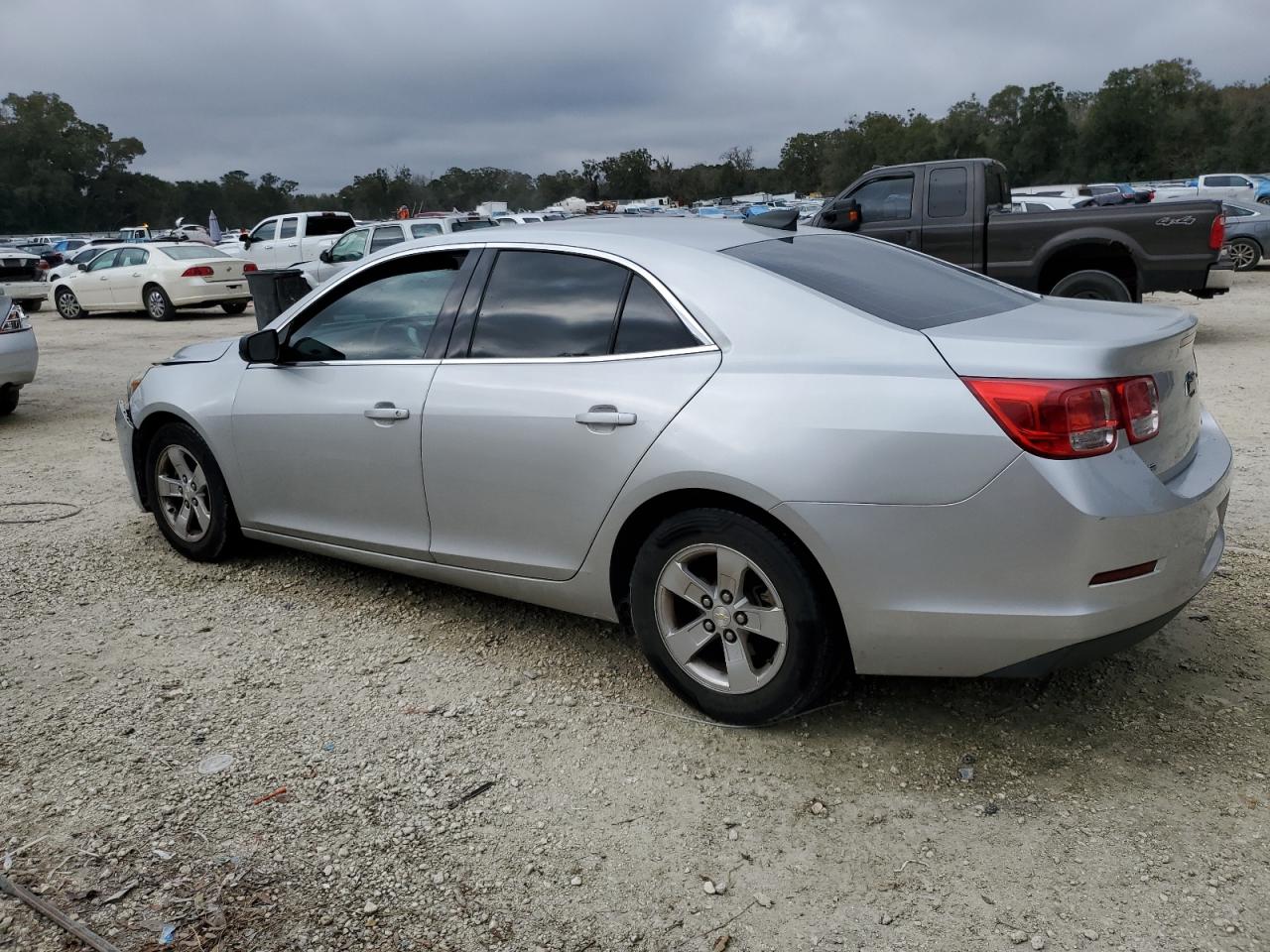 2015 Chevrolet Malibu - Image 2