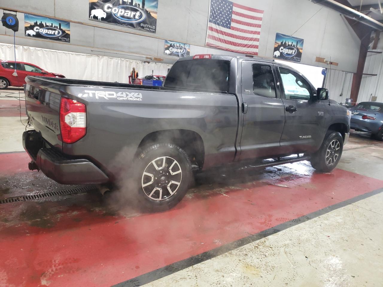 2018 Toyota Tundra - Image 3