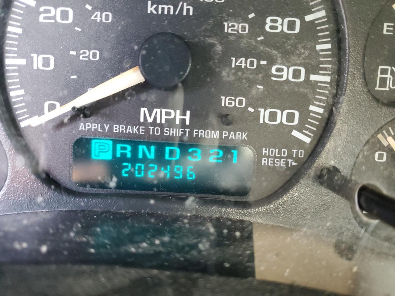 2002 Chevrolet Silverado - Image 9