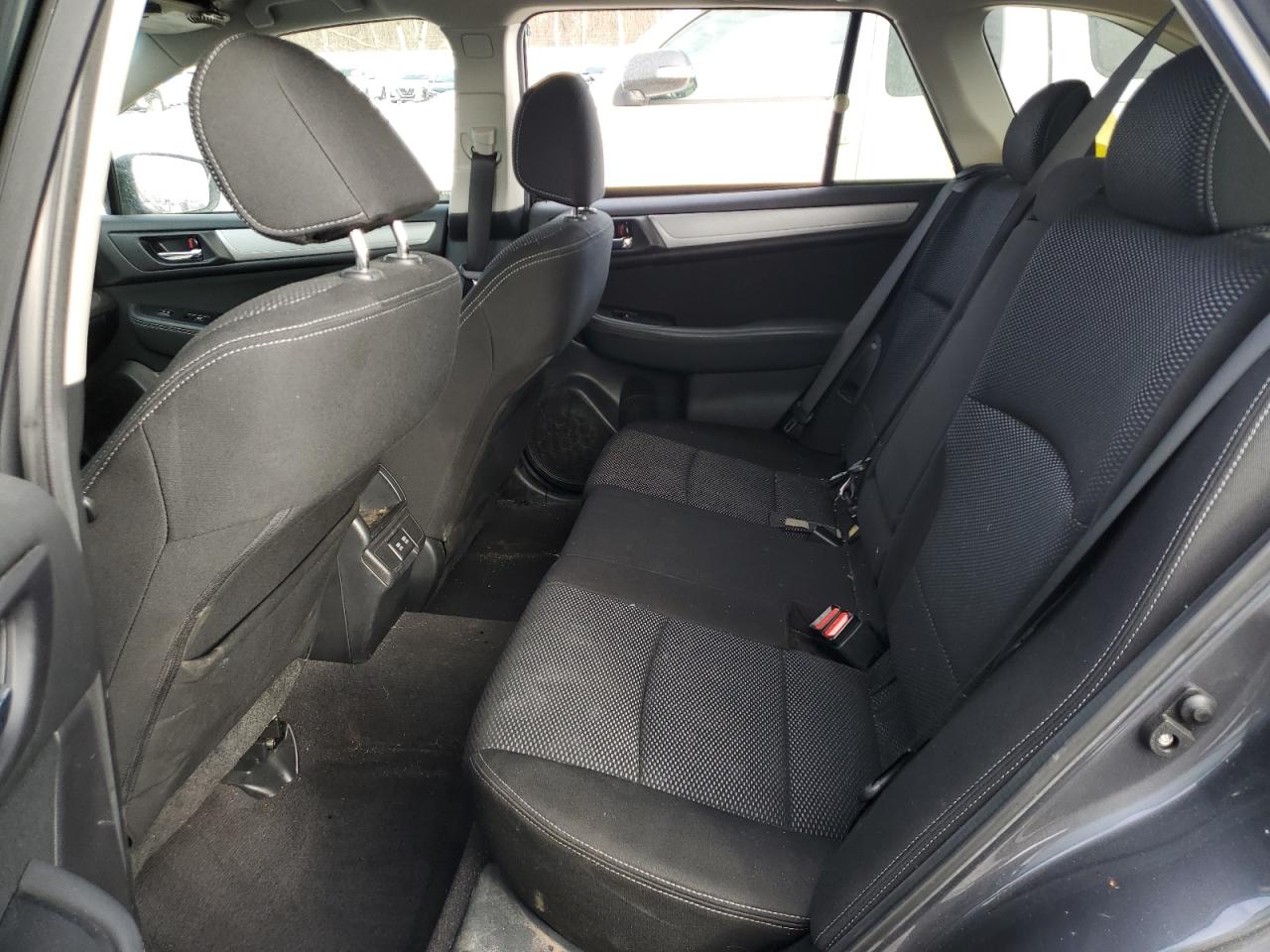2019 Subaru Outback - Image 11