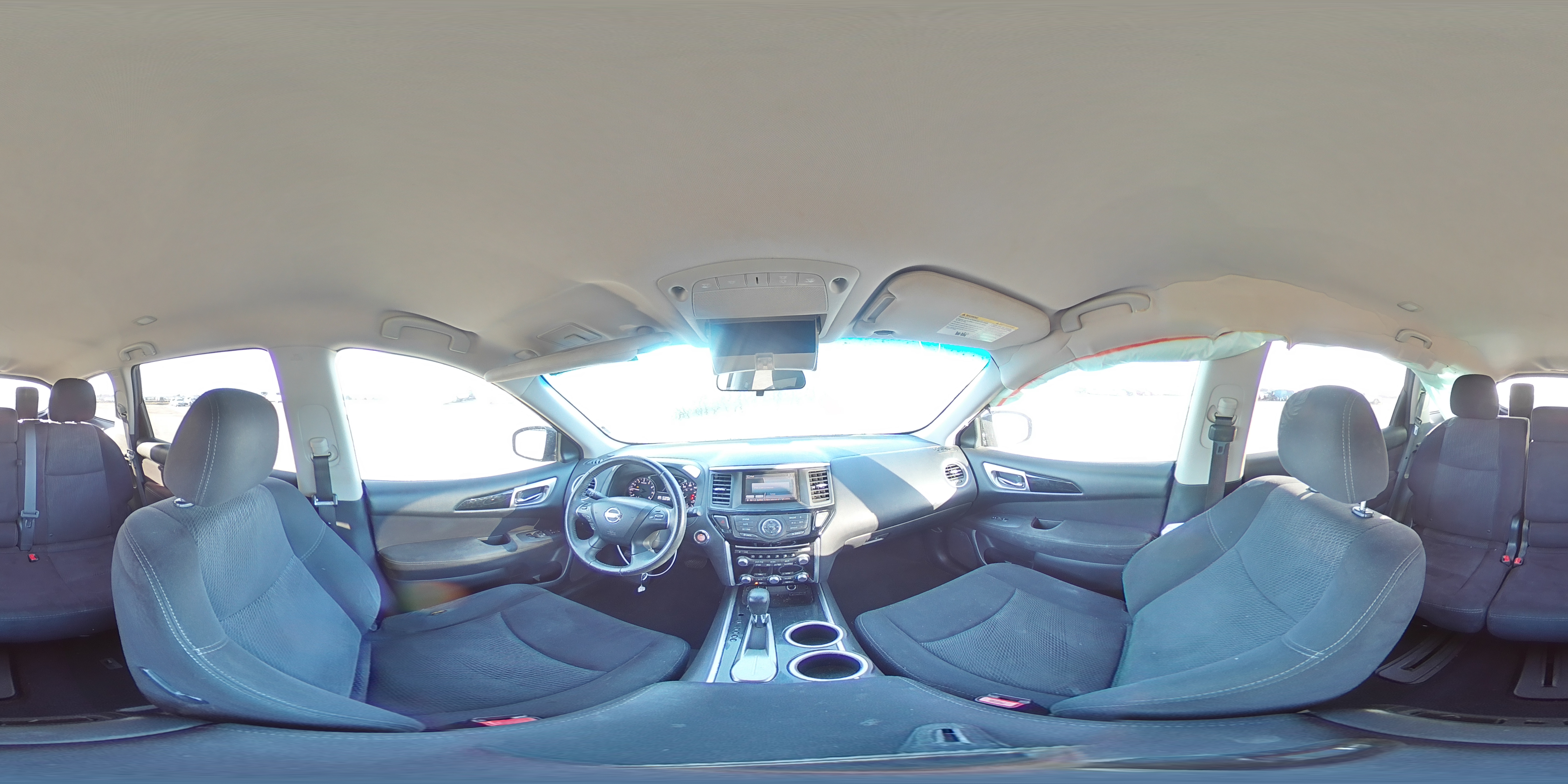 2014 Nissan Pathfinder - Image 14
