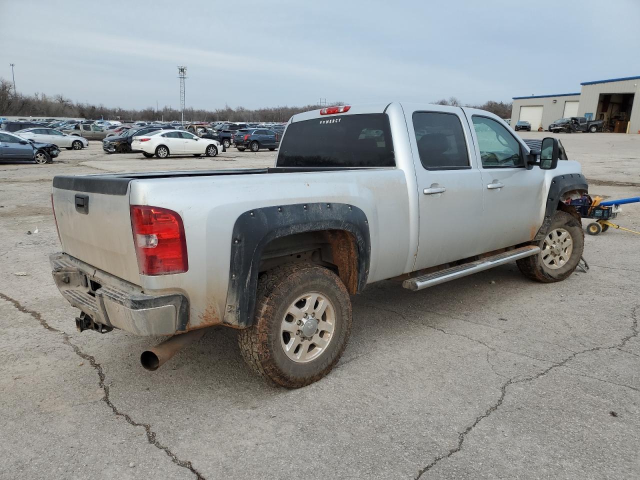 2013 Chevrolet Silverado - Image 3