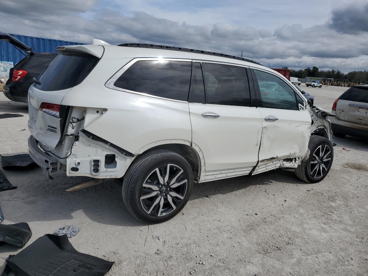 2019 Honda Pilot - Image 3