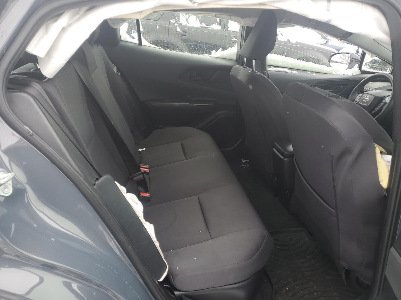 2024 Toyota Prius - Image 10