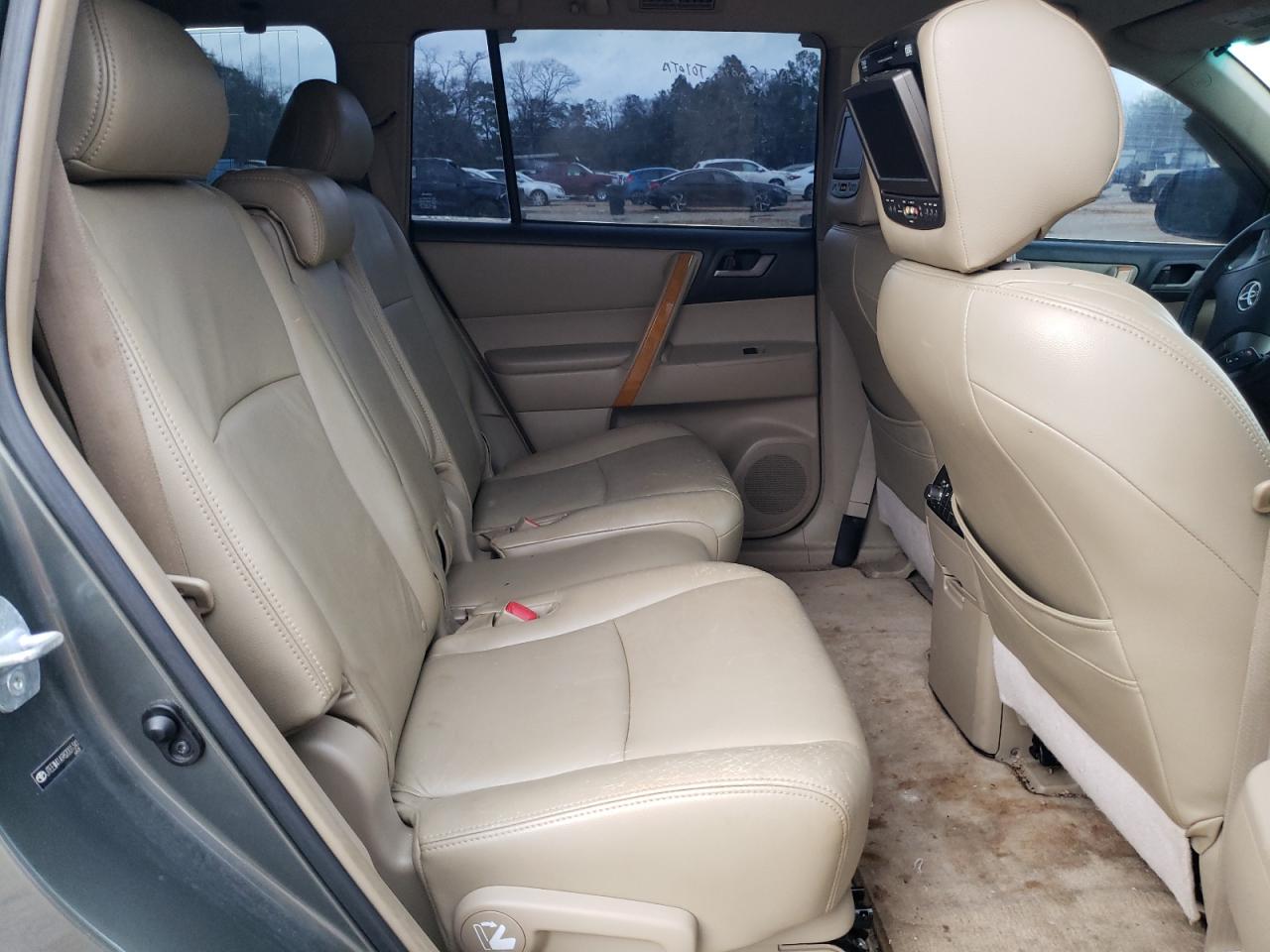 2008 Toyota Highlander - Image 11