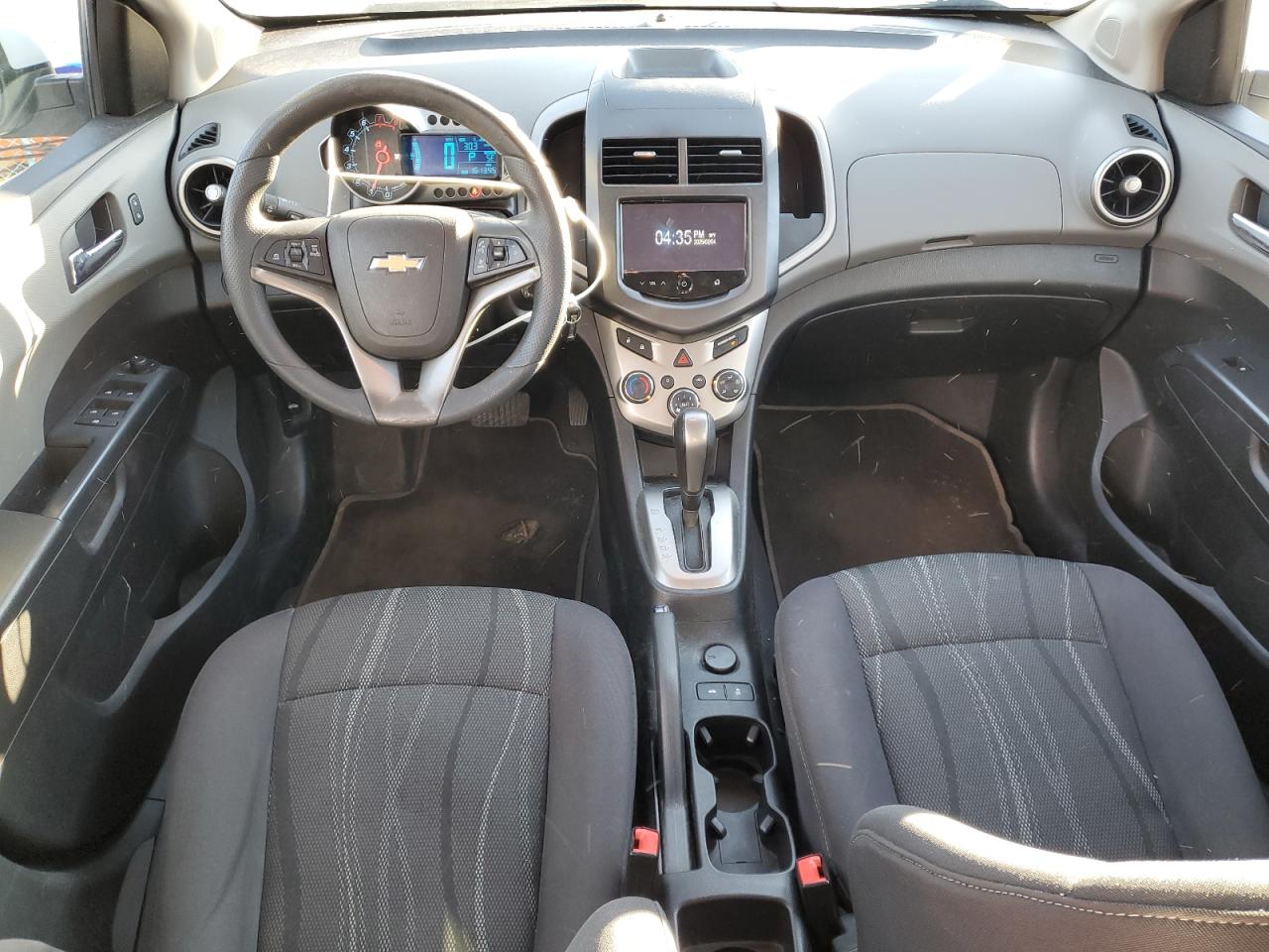 2014 Chevrolet Sonic - Image 8