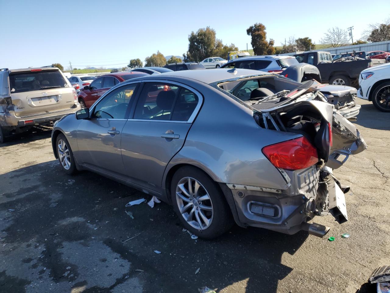 2008 Infiniti G - Image 2