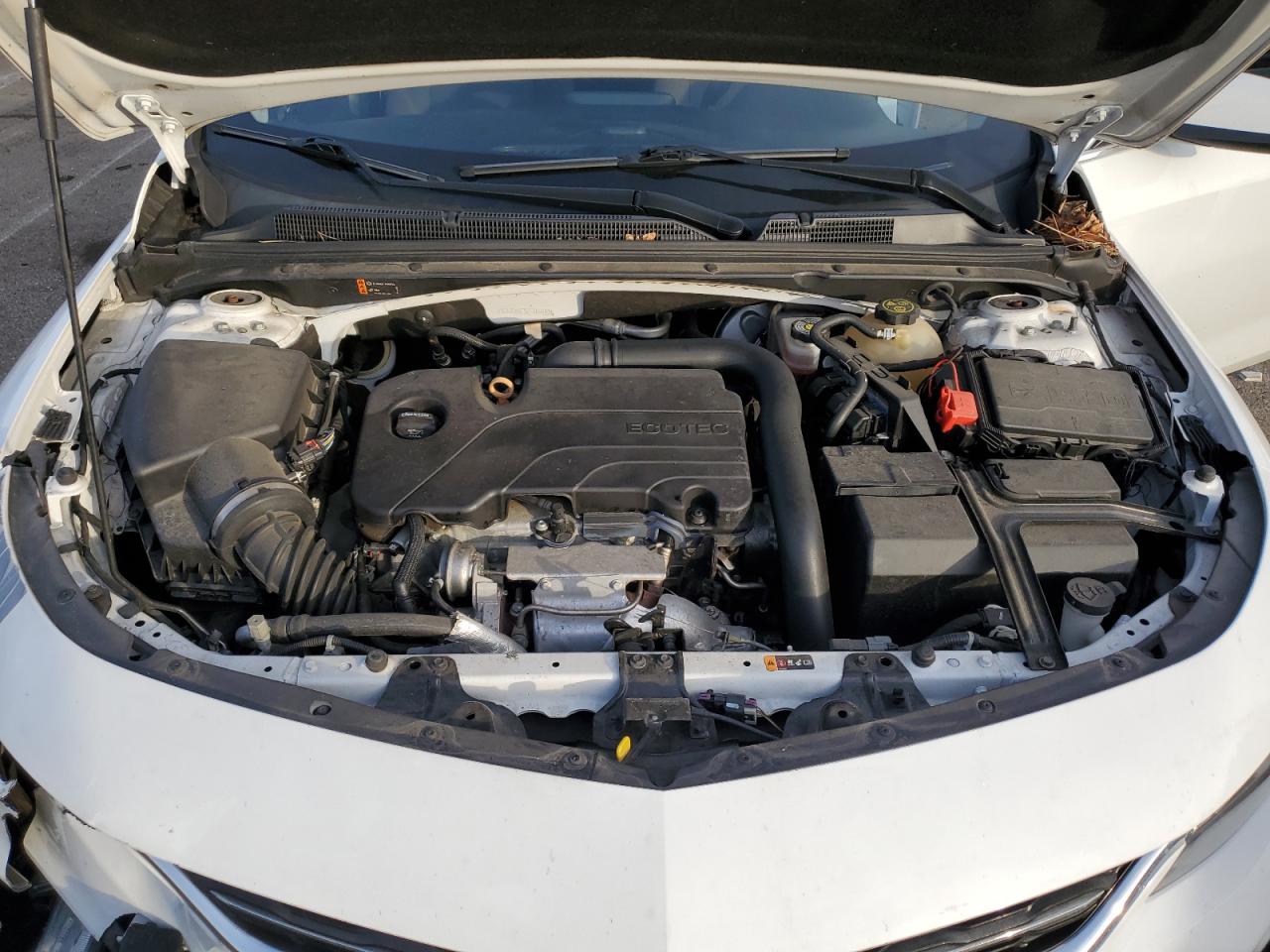 2018 Chevrolet Malibu - Image 11