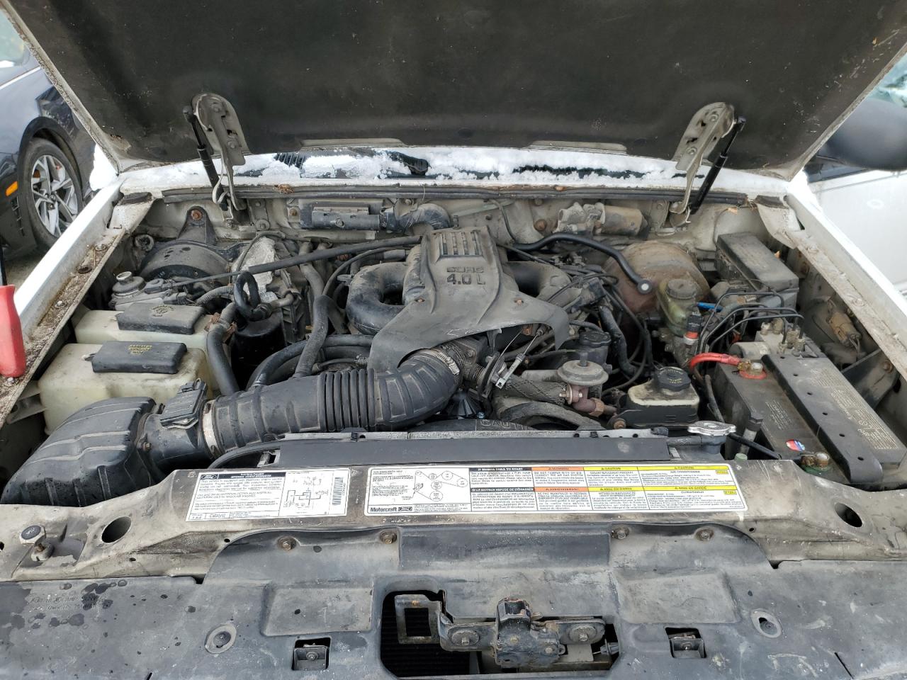 1999 Ford Explorer - Image 13