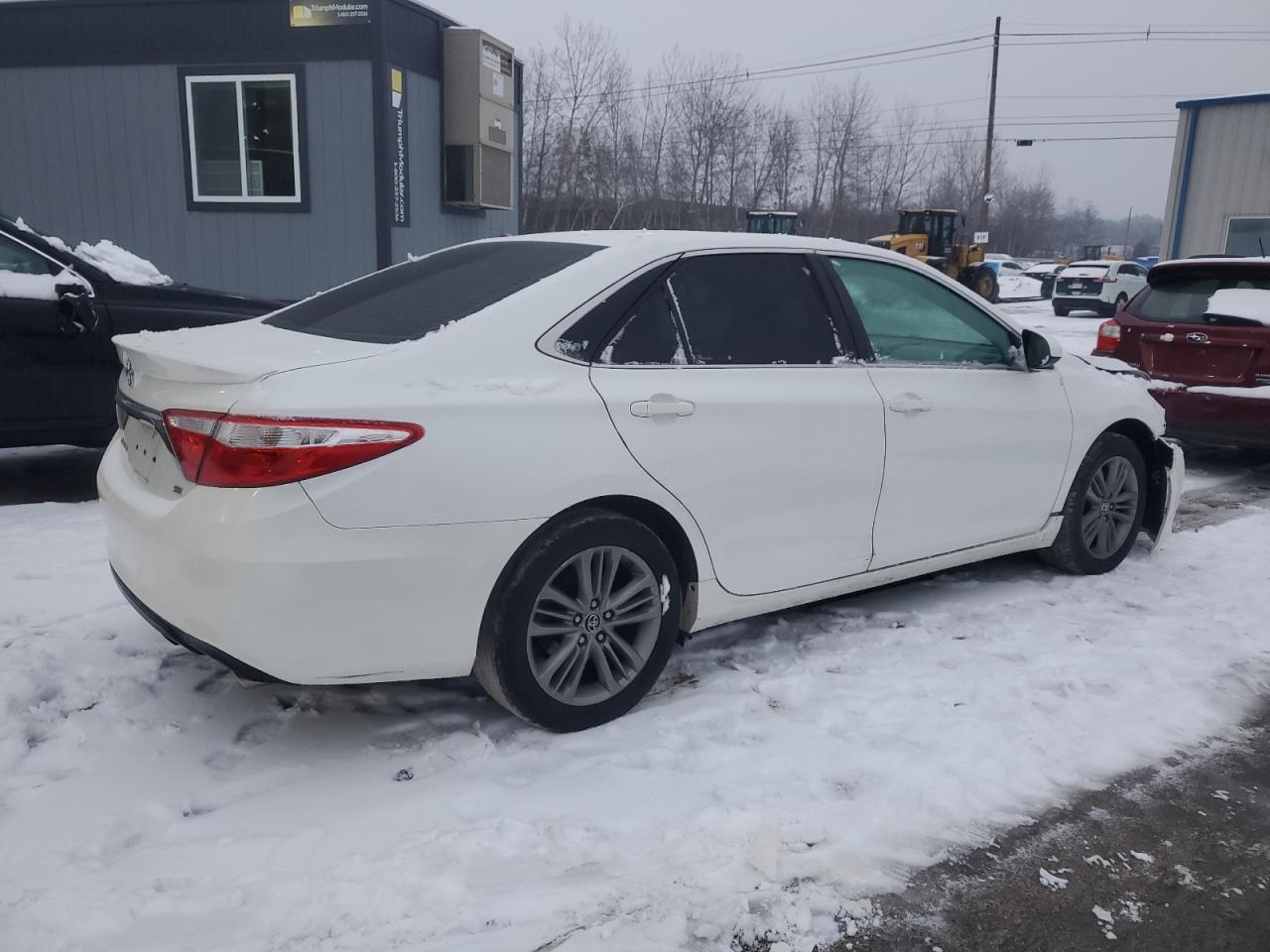 2016 Toyota Camry - Image 3
