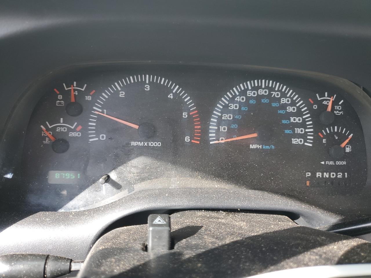 2000 Dodge RAM - Image 9