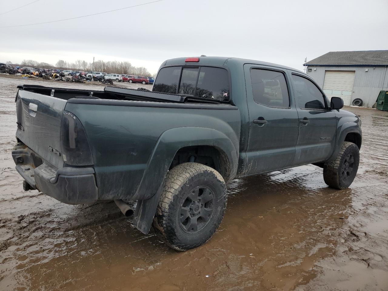 2011 Toyota Tacoma - Image 3