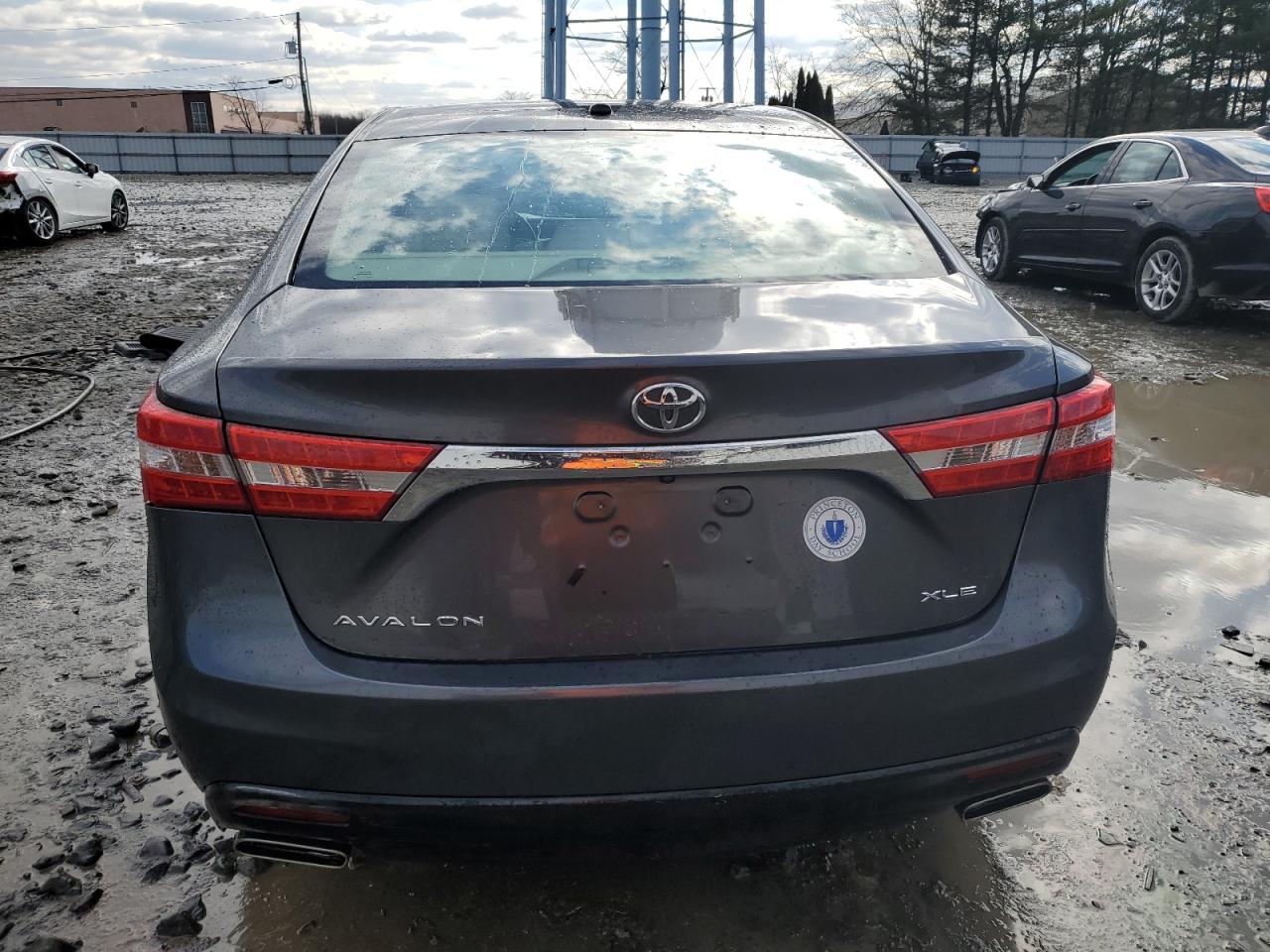 2013 Toyota Avalon - Image 6