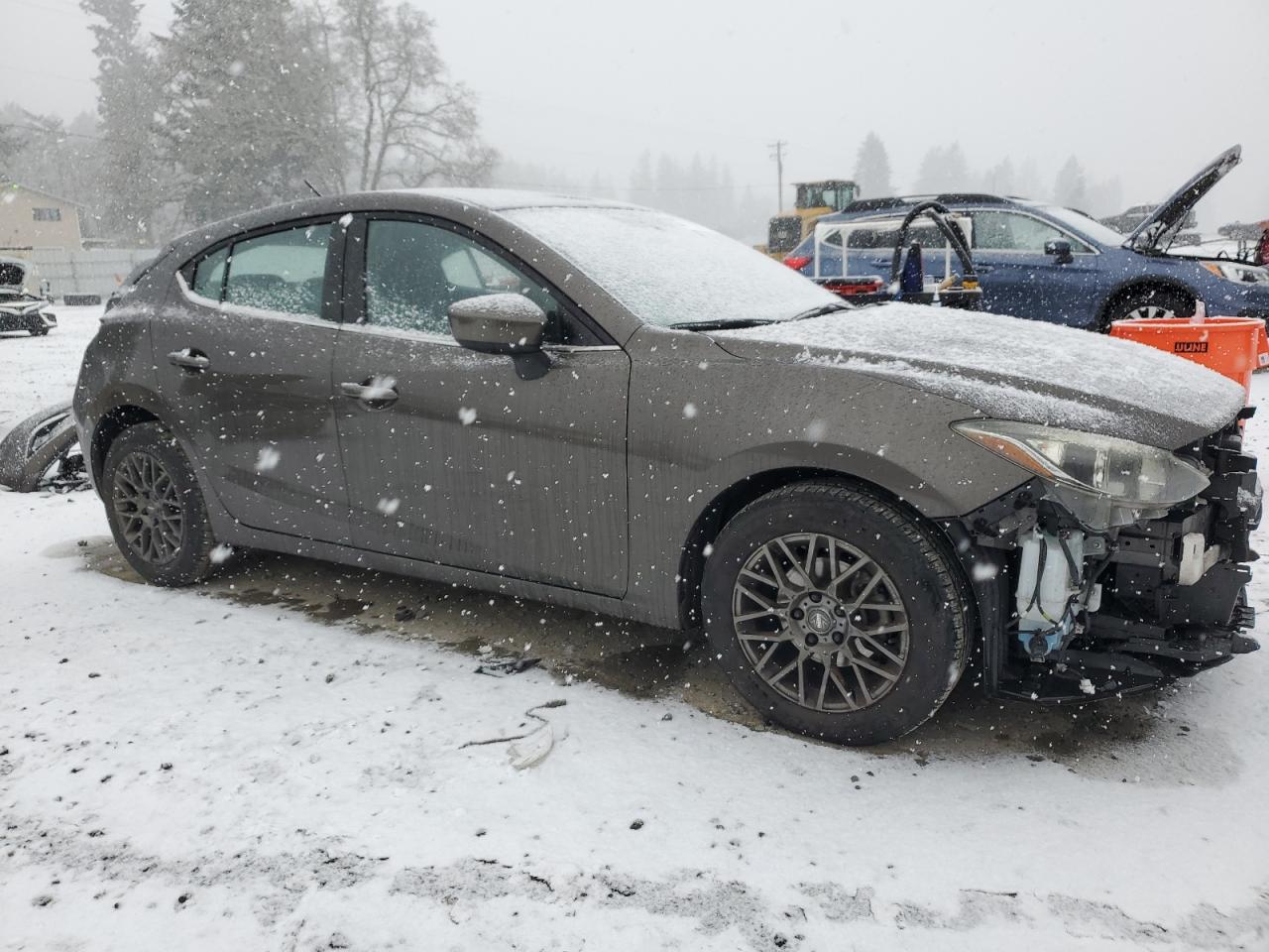 2014 Mazda 3 - Image 4