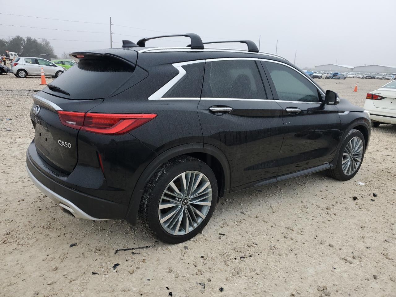 2024 Infiniti QX50 - Image 3