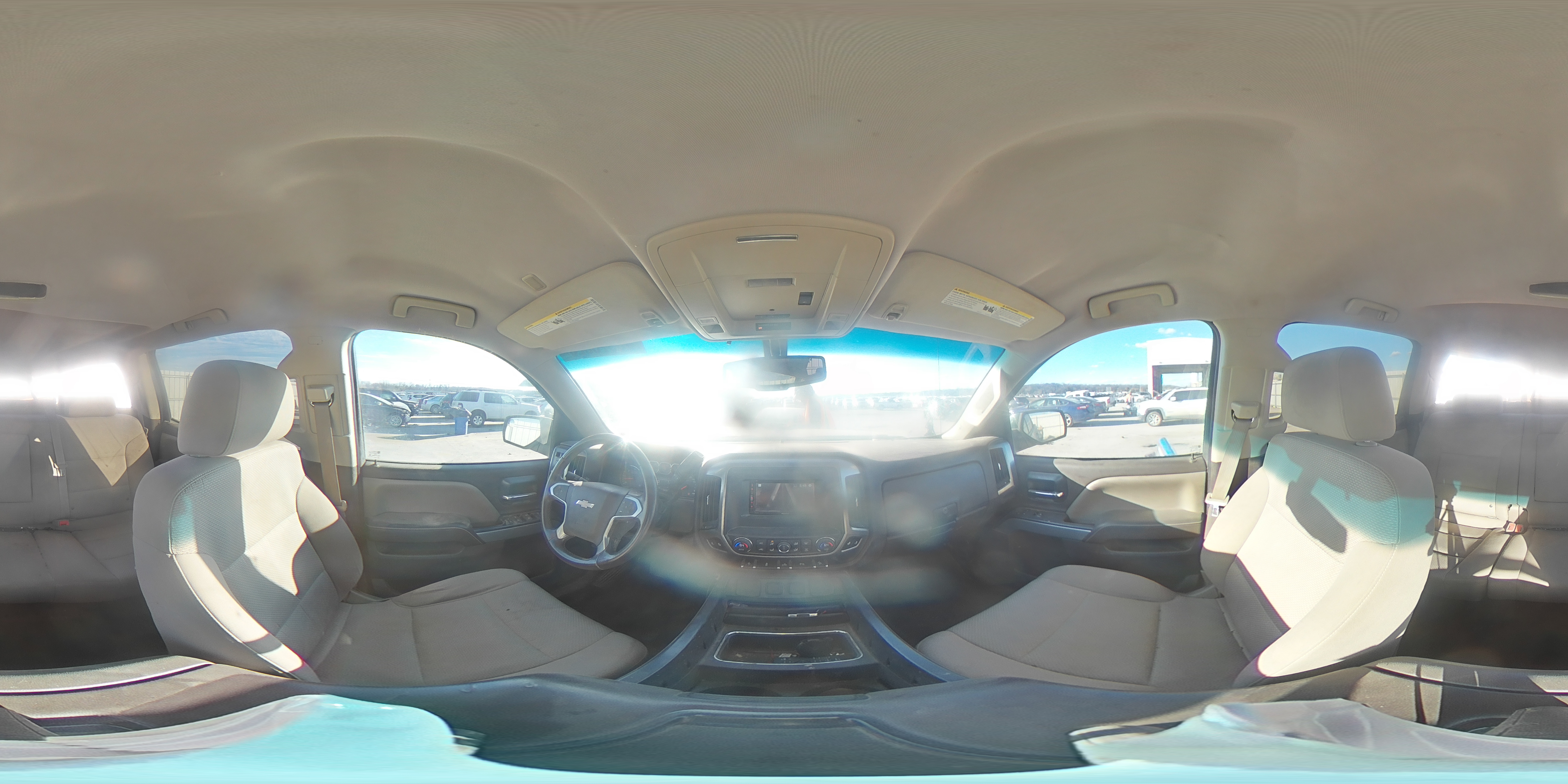 2015 Chevrolet Silverado - Image 12