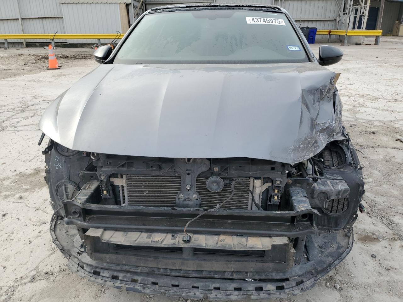 2020 Volkswagen Jetta - Image 11