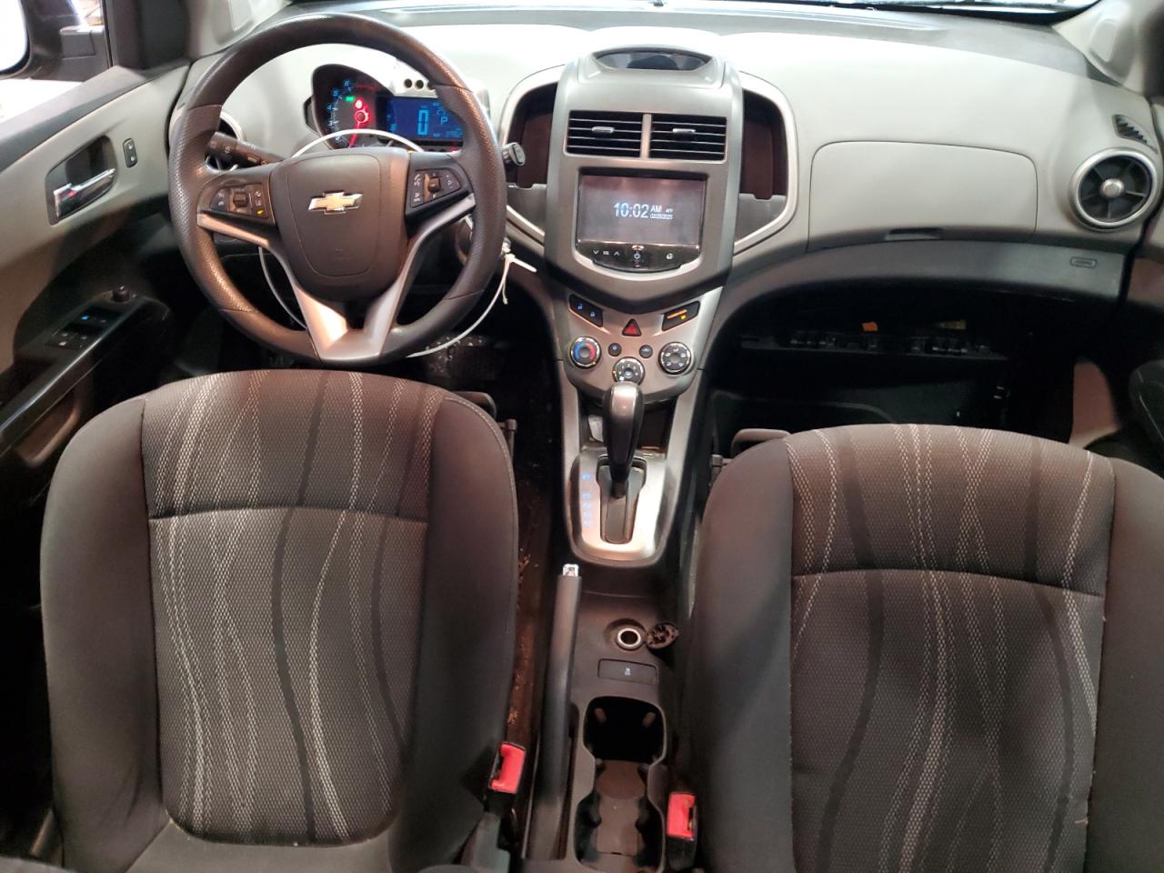 2016 Chevrolet Sonic - Image 8