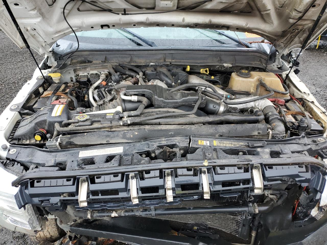 2013 Ford F350 - Image 12