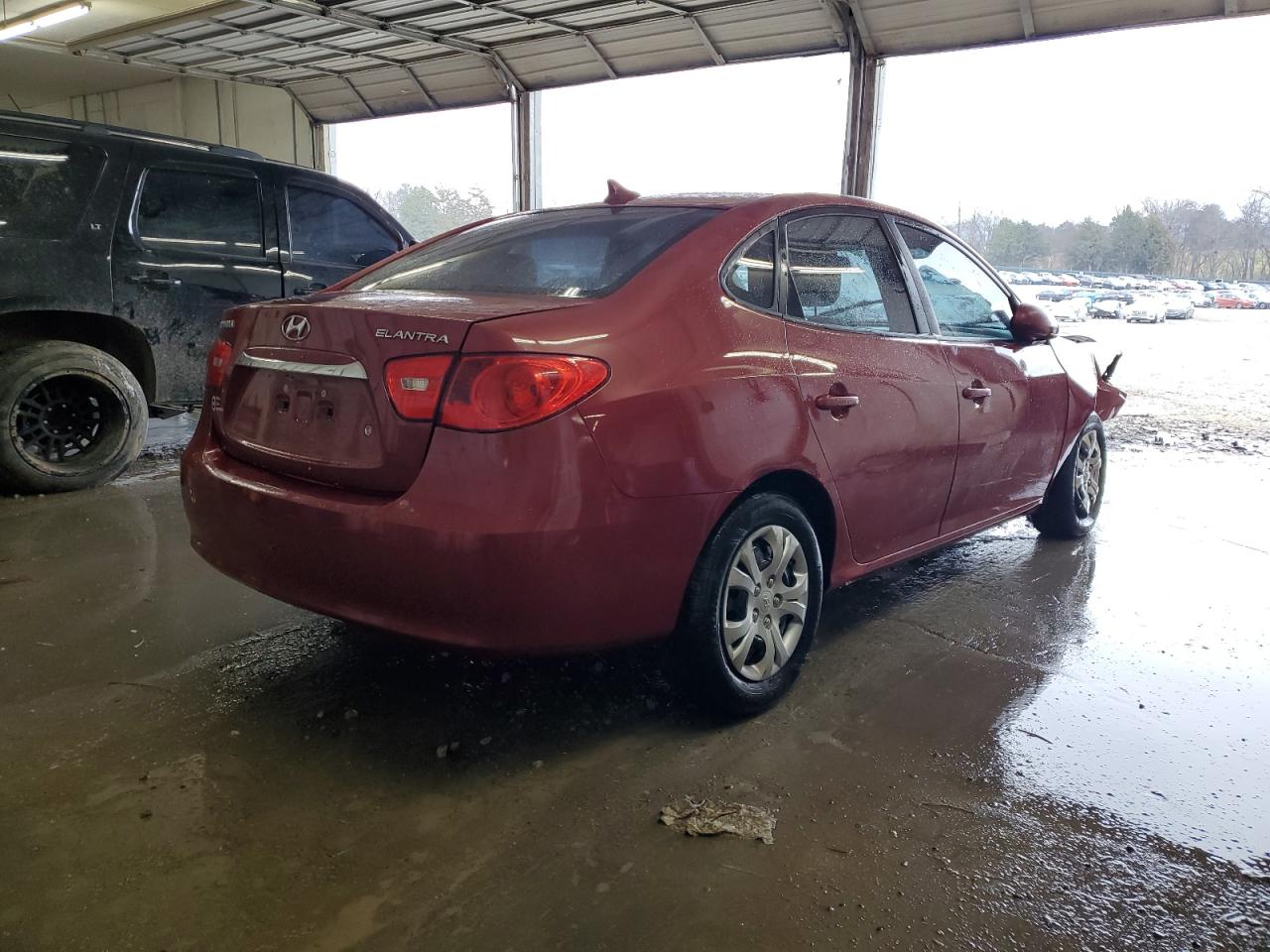 2010 Hyundai Elantra - Image 3