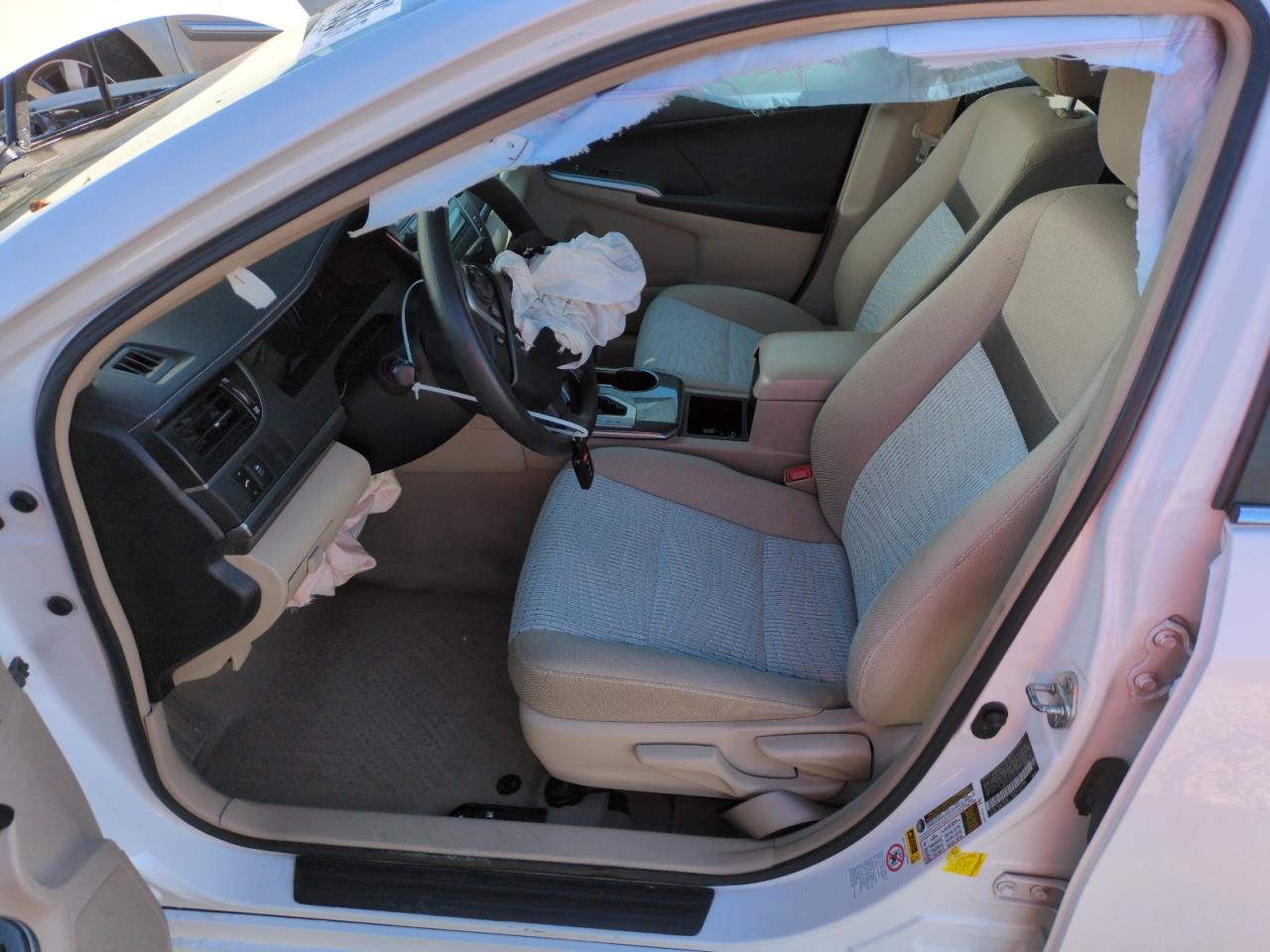 2012 Toyota Camry - Image 7