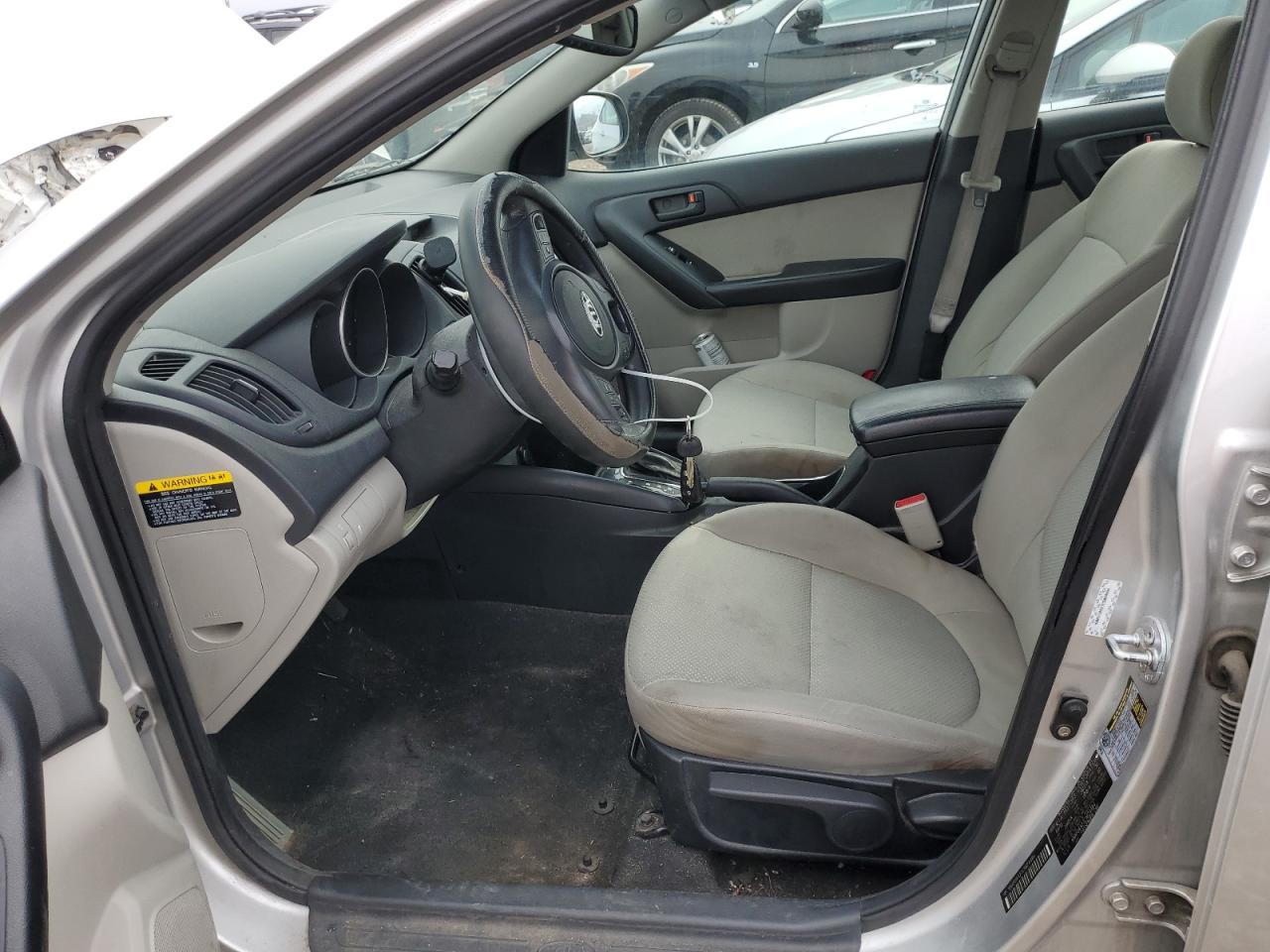 2012 Kia Forte - Image 7