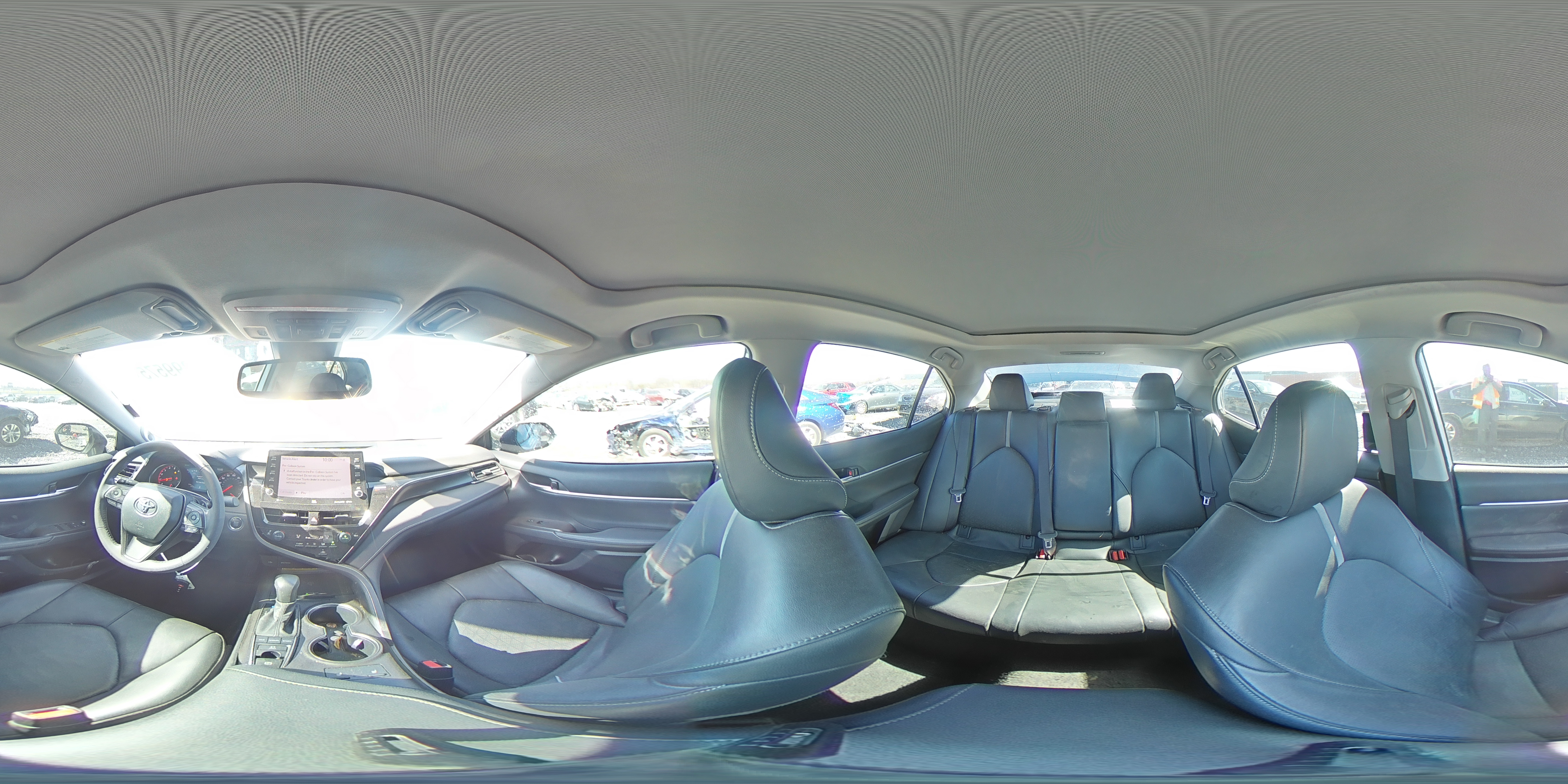 2021 Toyota Camry - Image 14