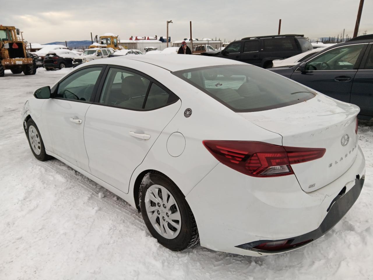 2020 Hyundai Elantra - Image 2