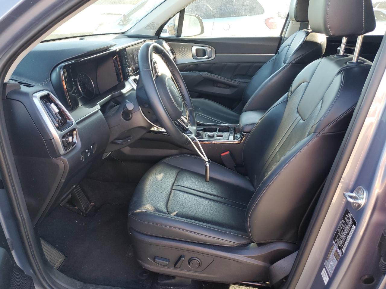 2022 Kia Sorento - Image 7