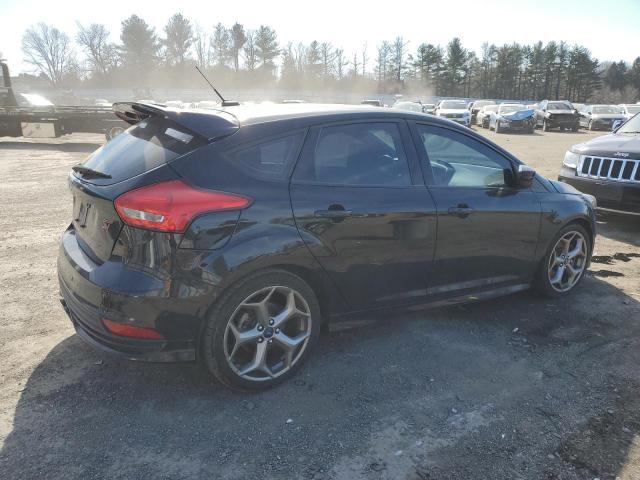  FORD FOCUS 2018 Black