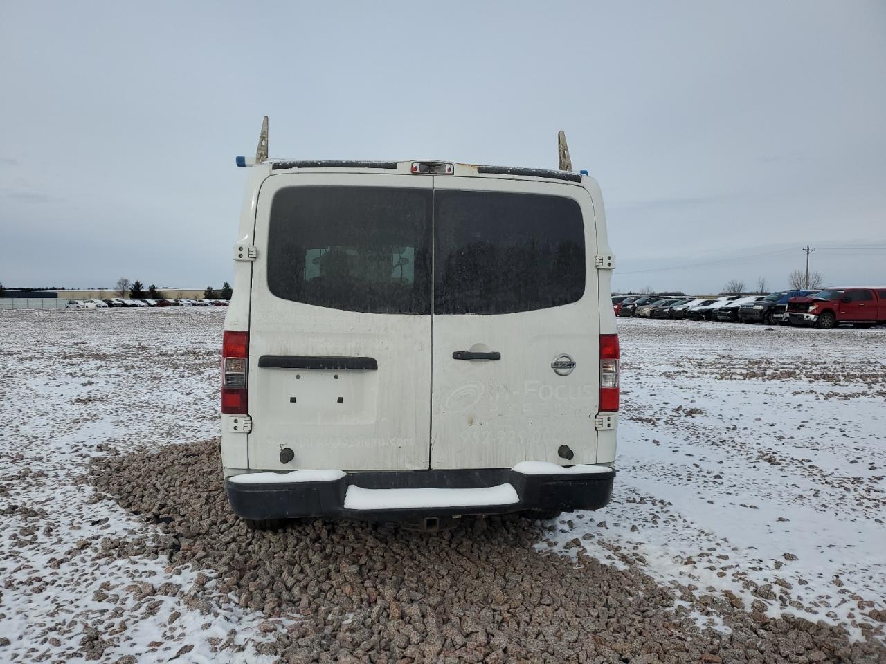 2013 Nissan NV - Image 6
