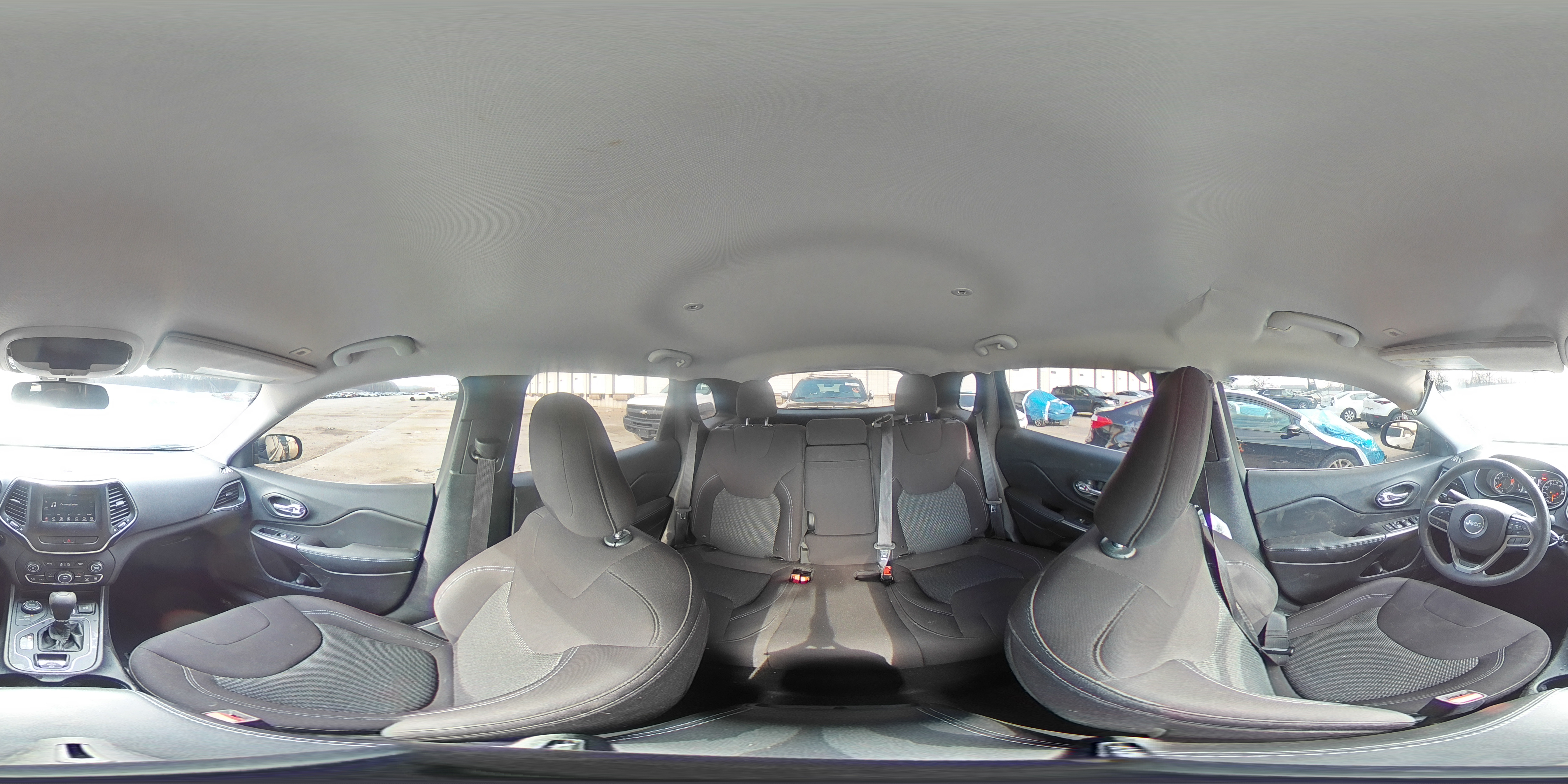 2019 Jeep Grand Cherokee - Image 14