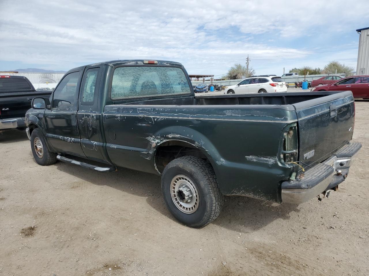 2001 Ford F250 - Image 2