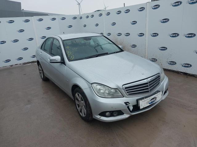 2012 MERCEDES BENZ C220 SE CD