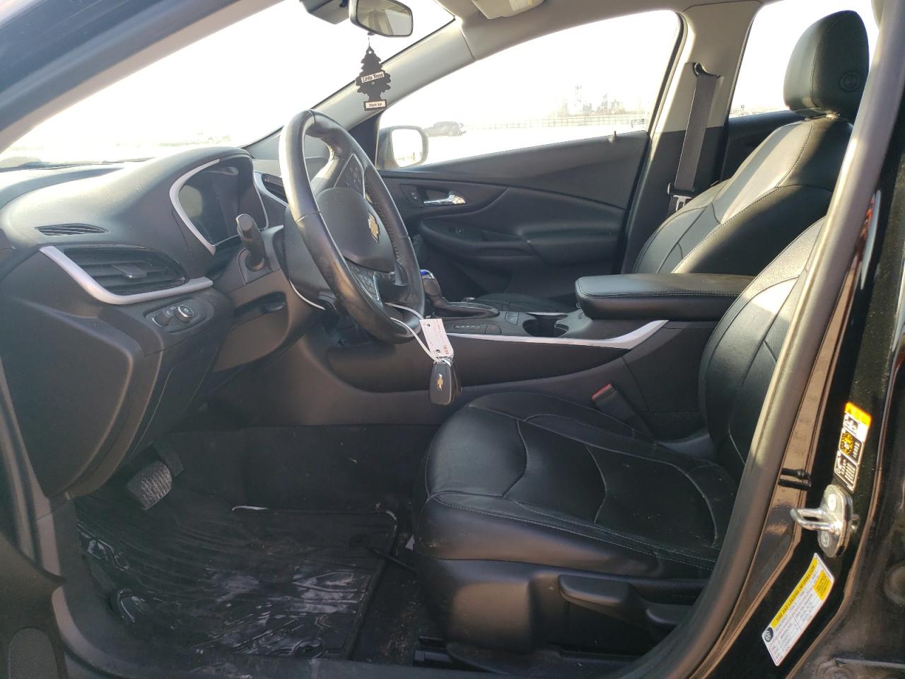 2017 Chevrolet Volt - Image 7