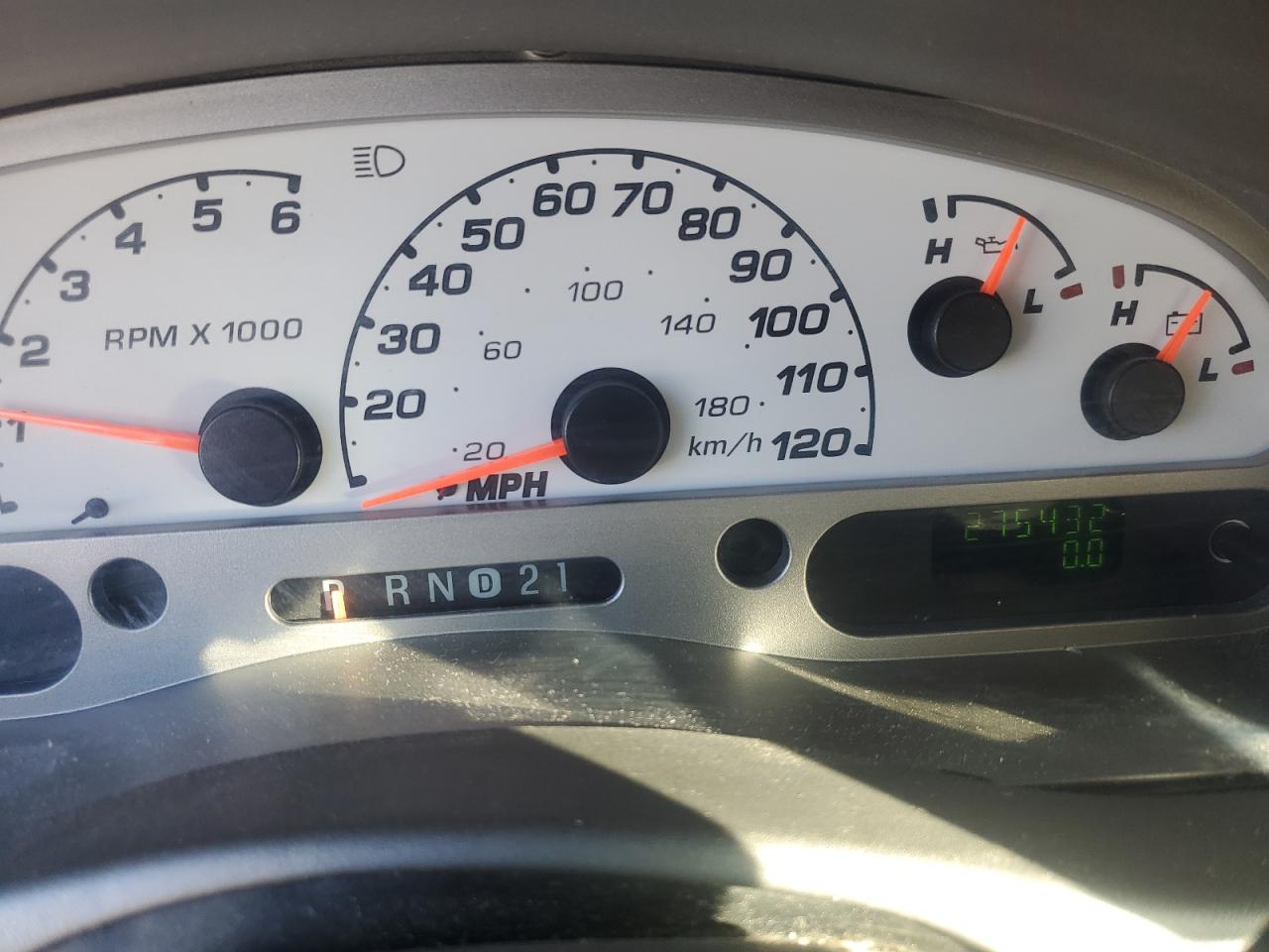 2004 Ford Explorer - Image 9