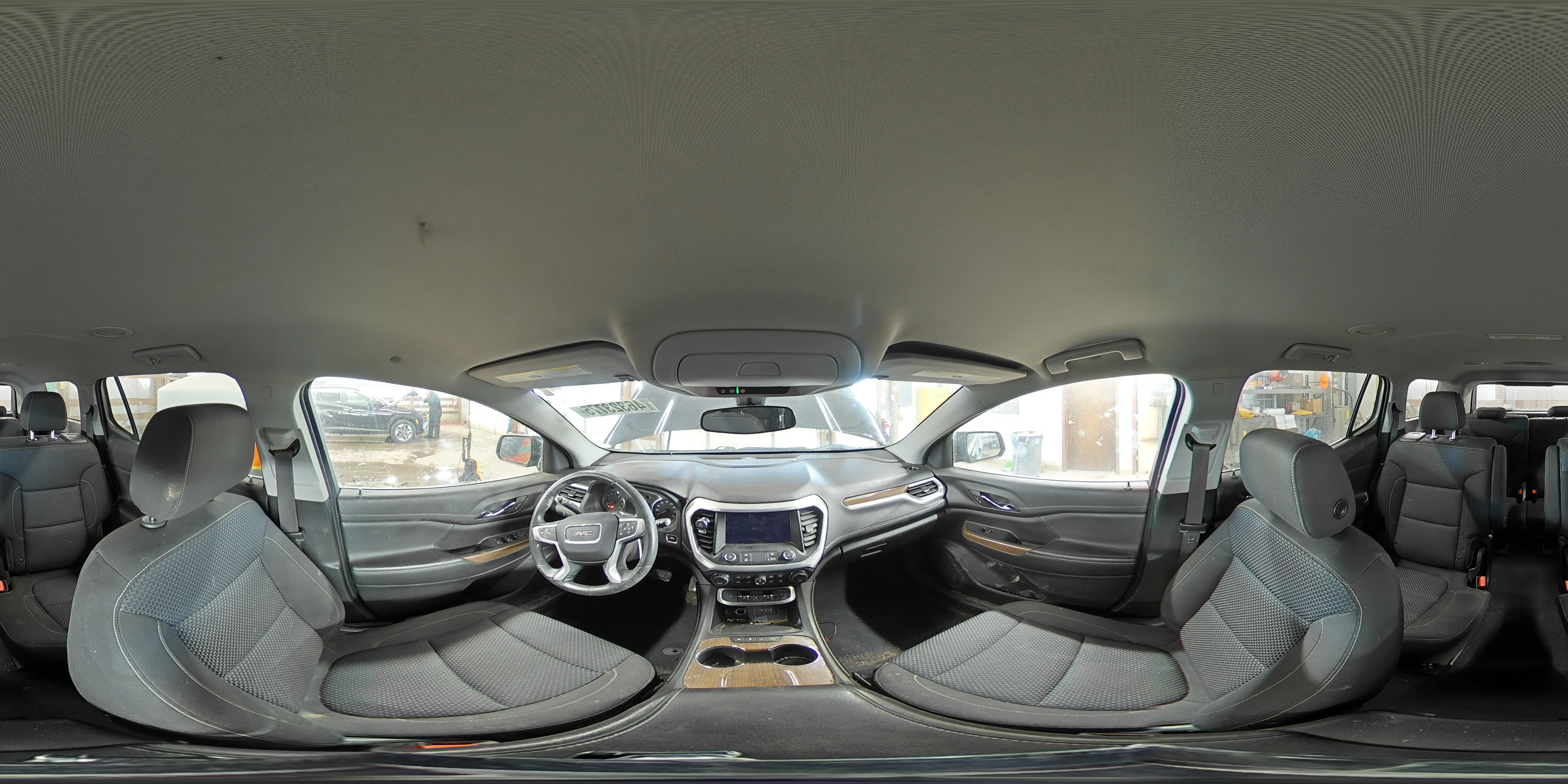 2021 GMC Acadia - Image 15