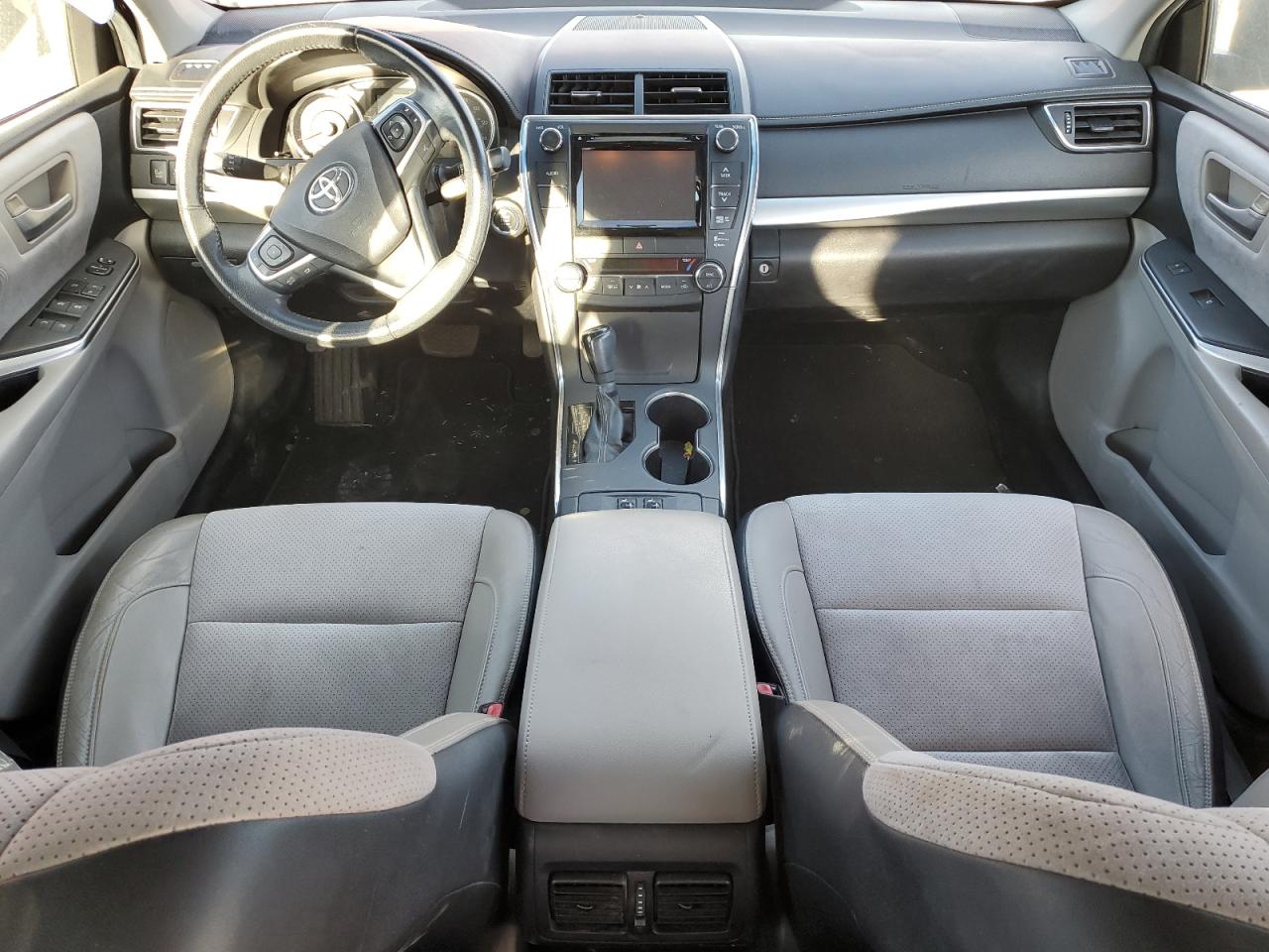 2015 Toyota Camry - Image 8